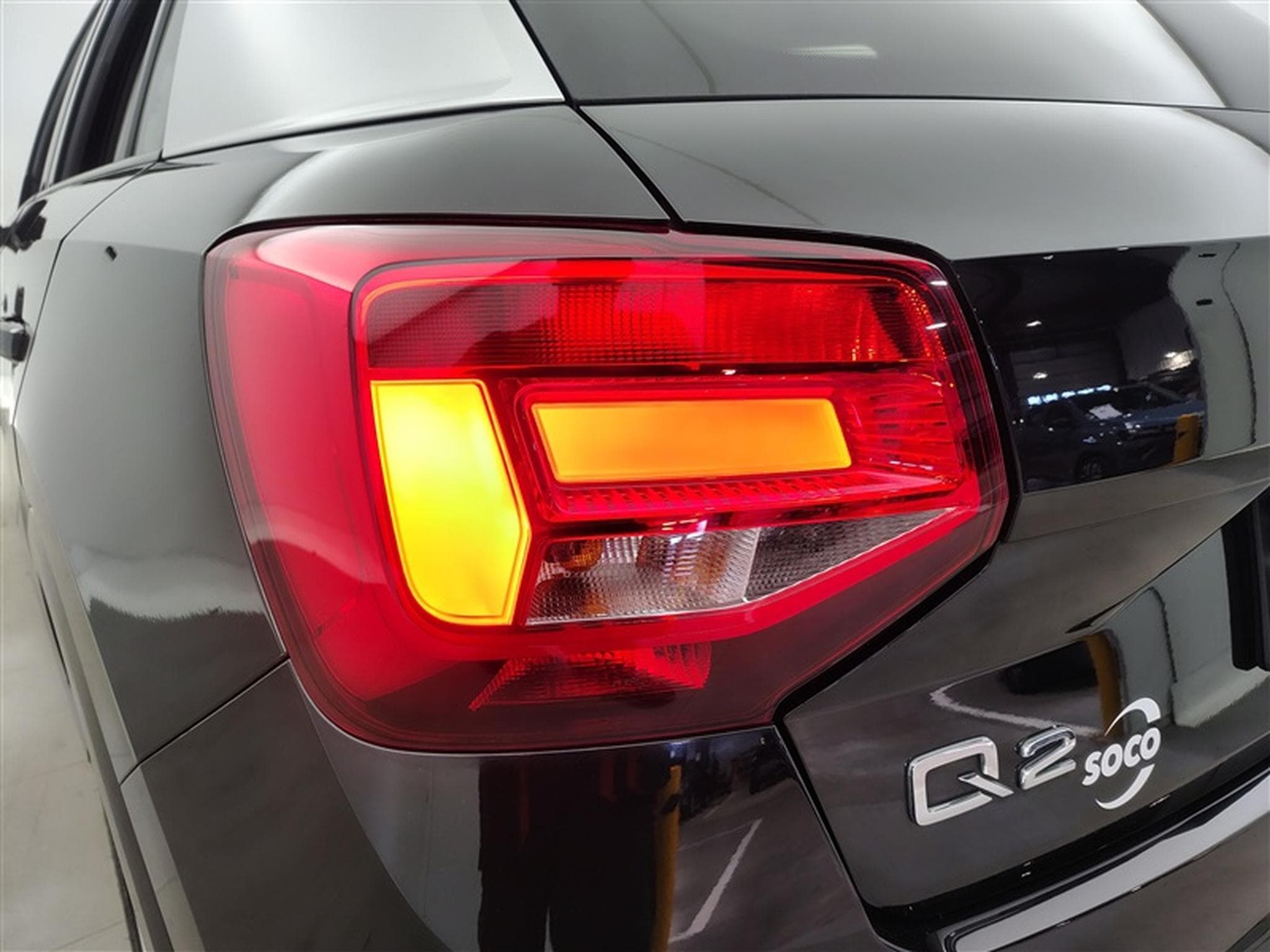 Audi Q2 30 TFSI 110cv S-Line NAVI / FULL LED / PDC AR / JA 17" (2021) - Photo 16