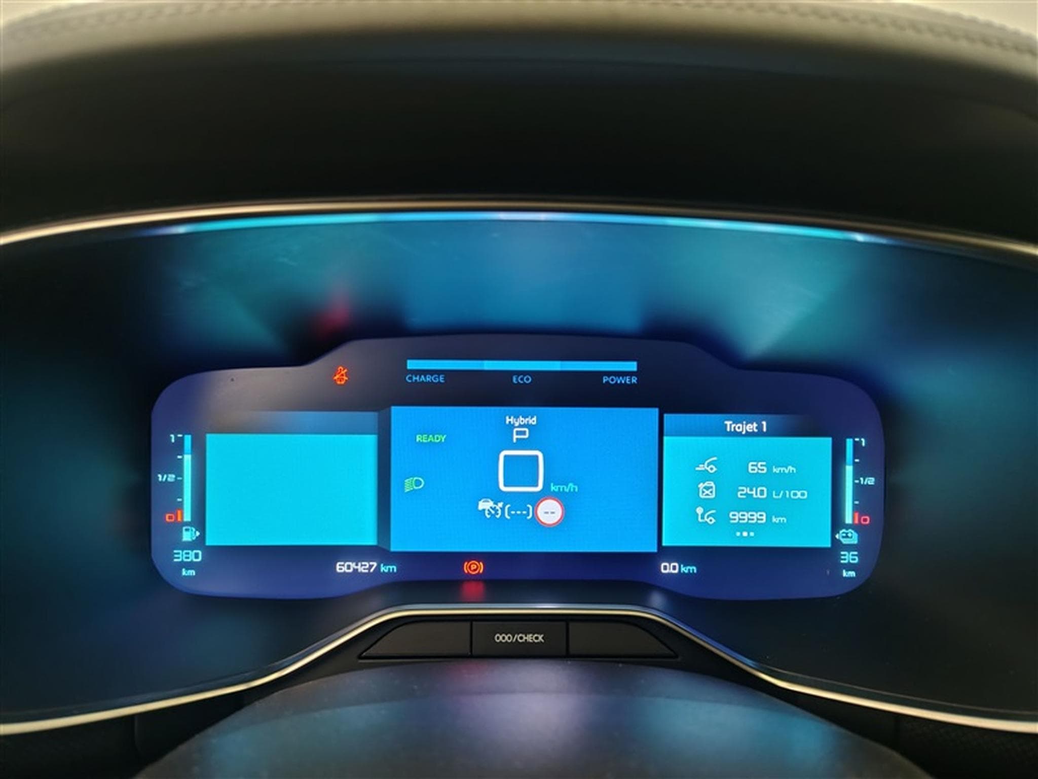 Citroen C5 Aircross PHEV 1.6 Shine NAVI / CUIR / FULL LED (2023) - Photo 10