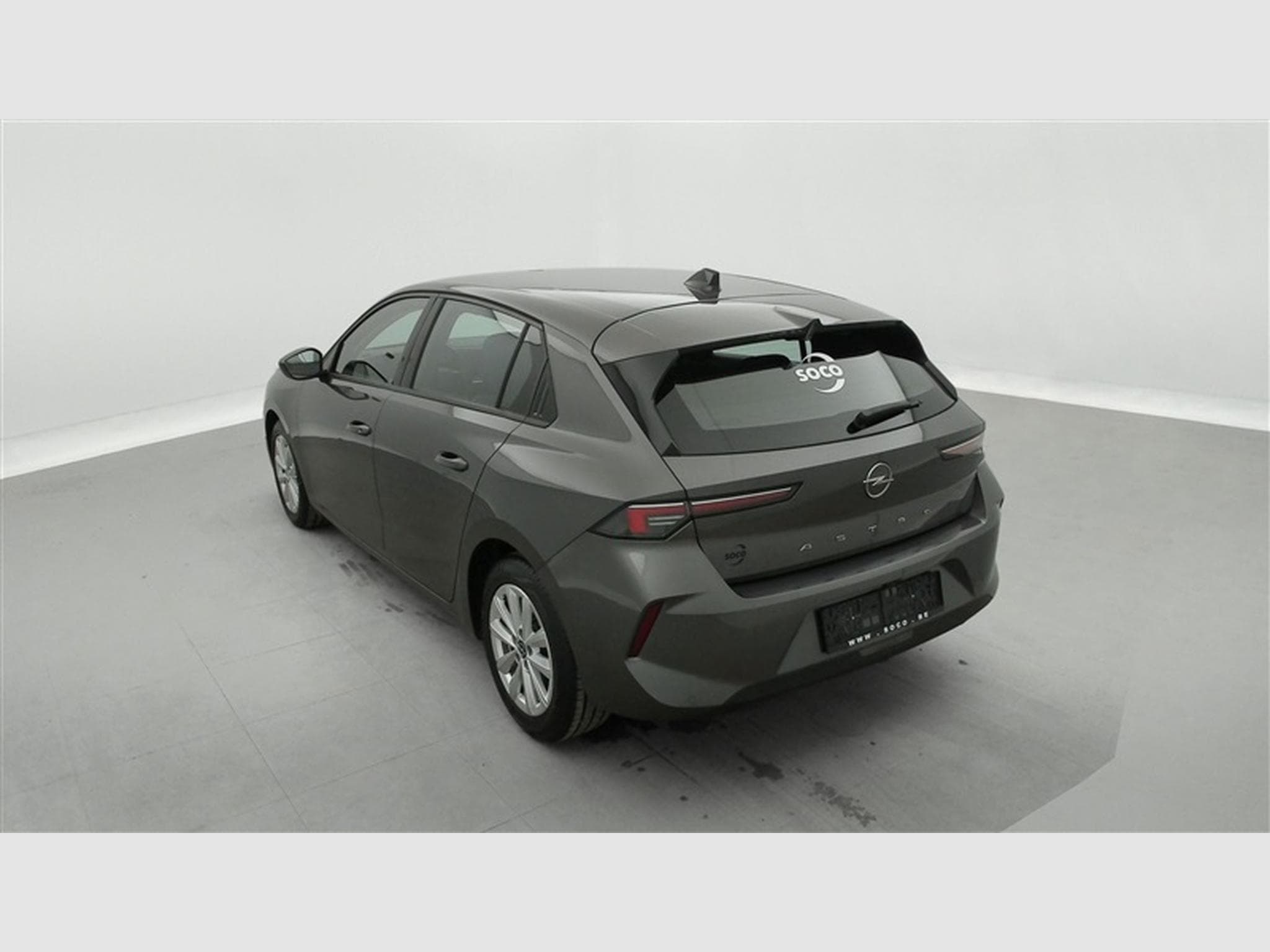 Opel Astra 1.2 Turbo Business Edition NAVI / FULL LED (2023) - Photo 2