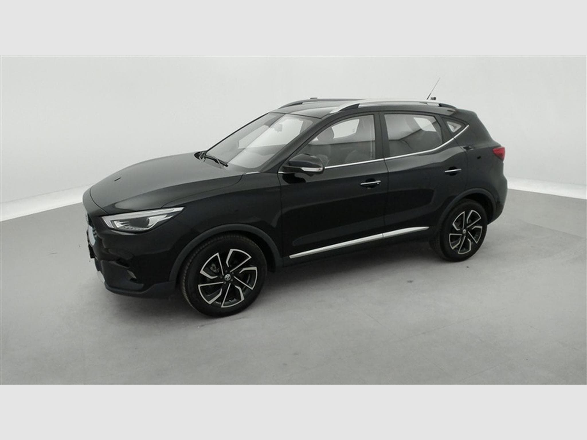 MG ZS 1.0 T-GDi Luxury AT (2023) - Photo 21