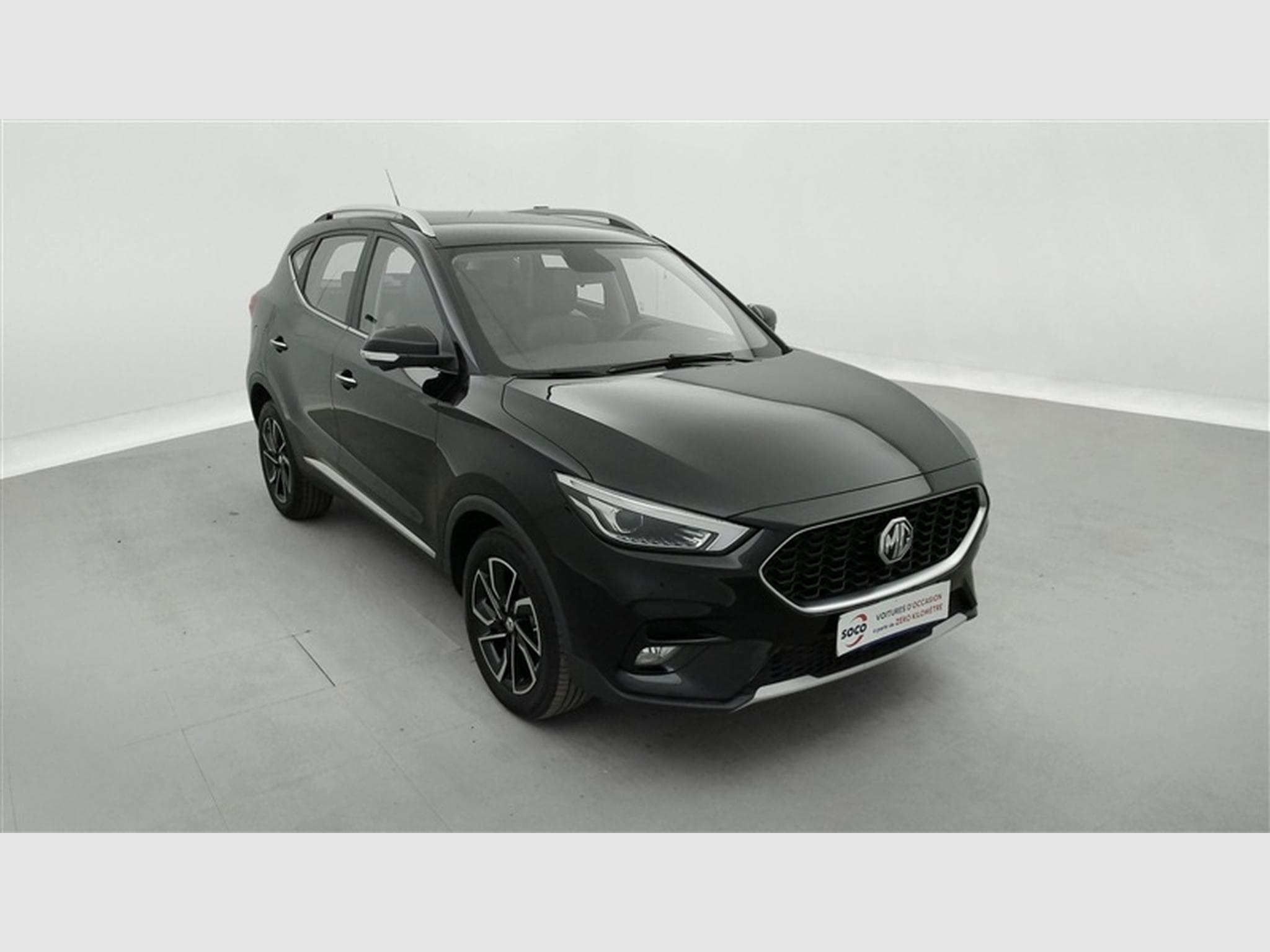 MG ZS 1.0 T-GDi Luxury AT (2023) - Photo 22