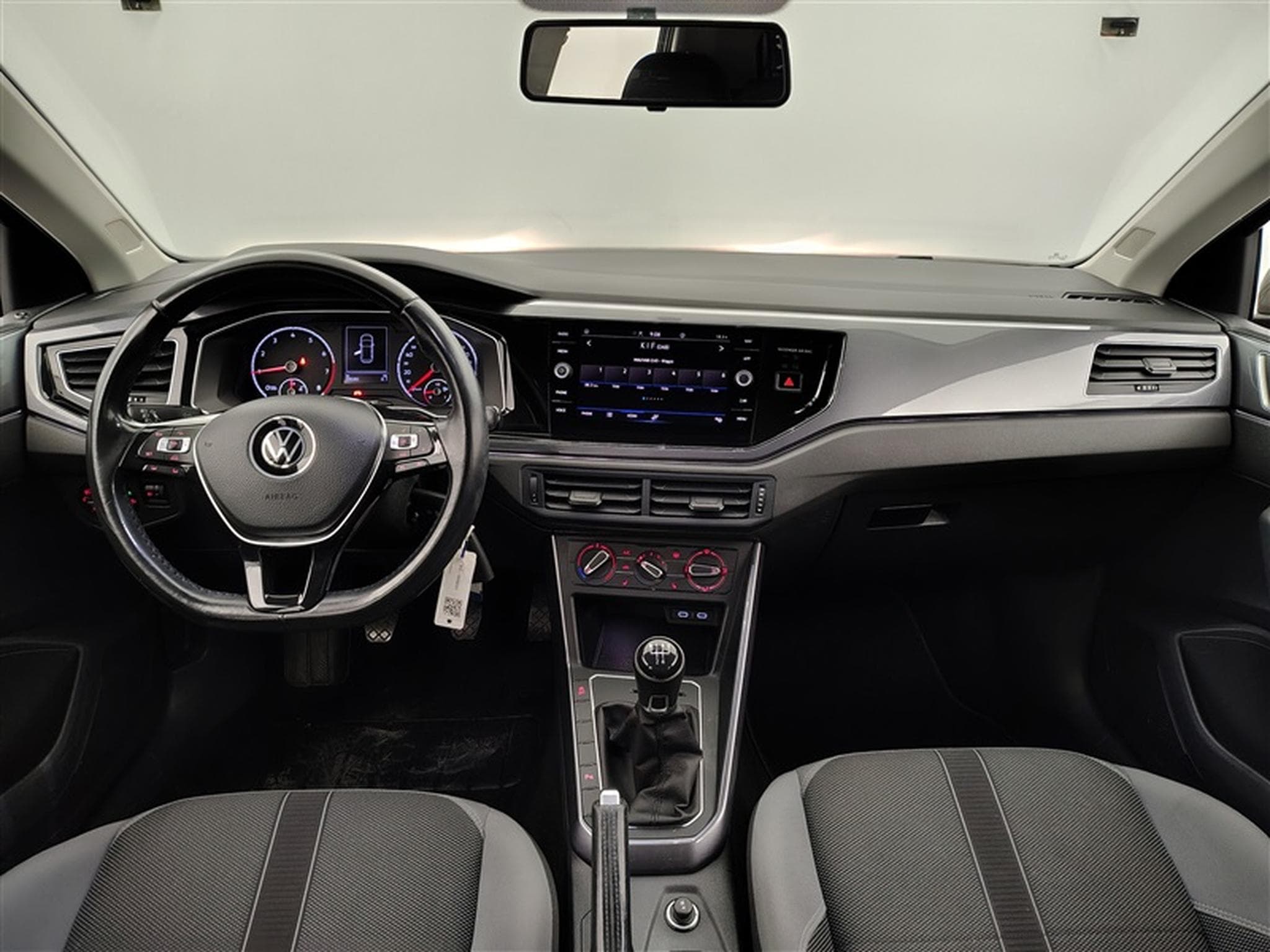 VW Polo 1.0 TSi Comfortine (2020) - Photo 8