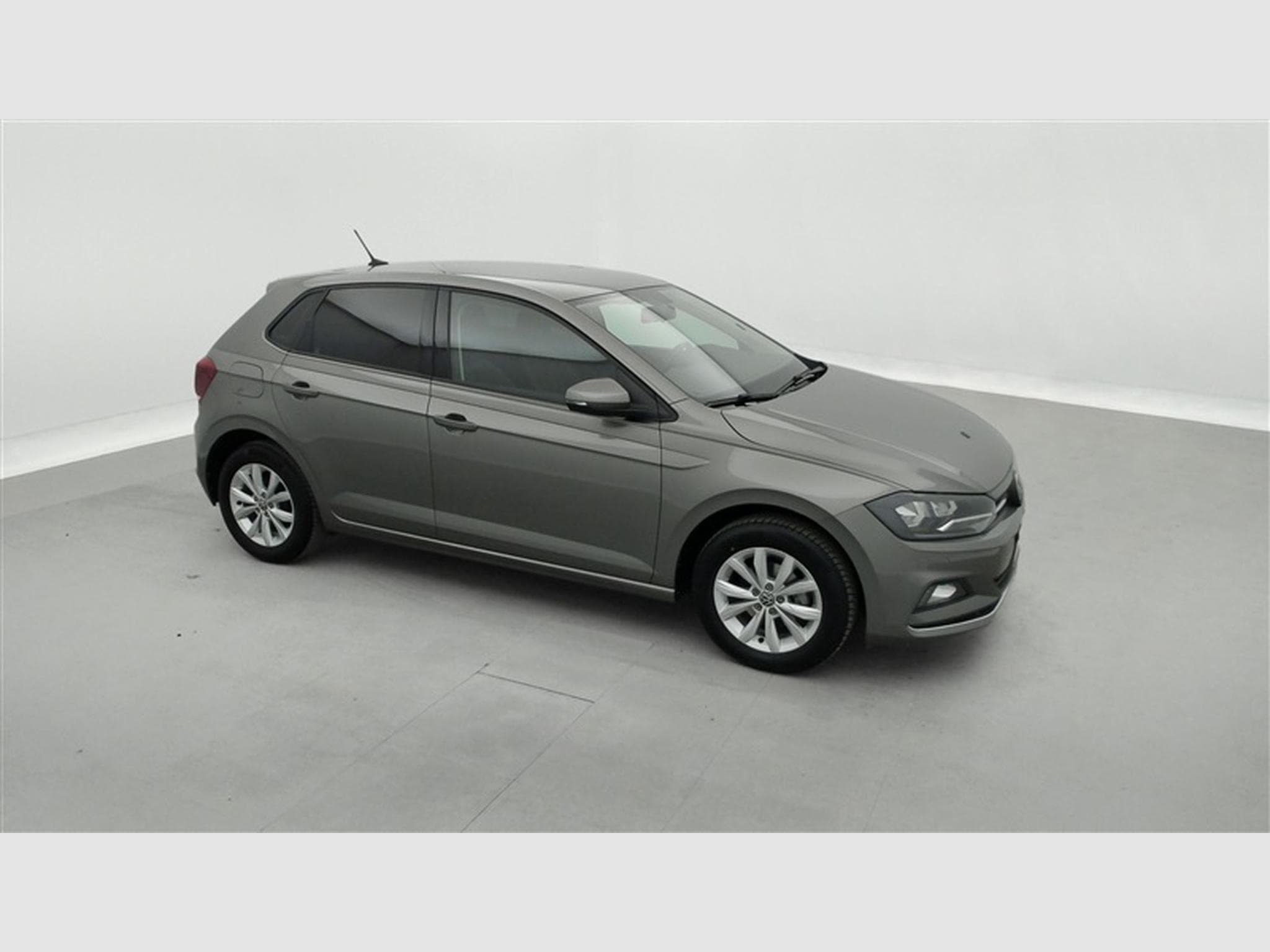 VW Polo 1.0 TSi Comfortine (2020) - Photo 23