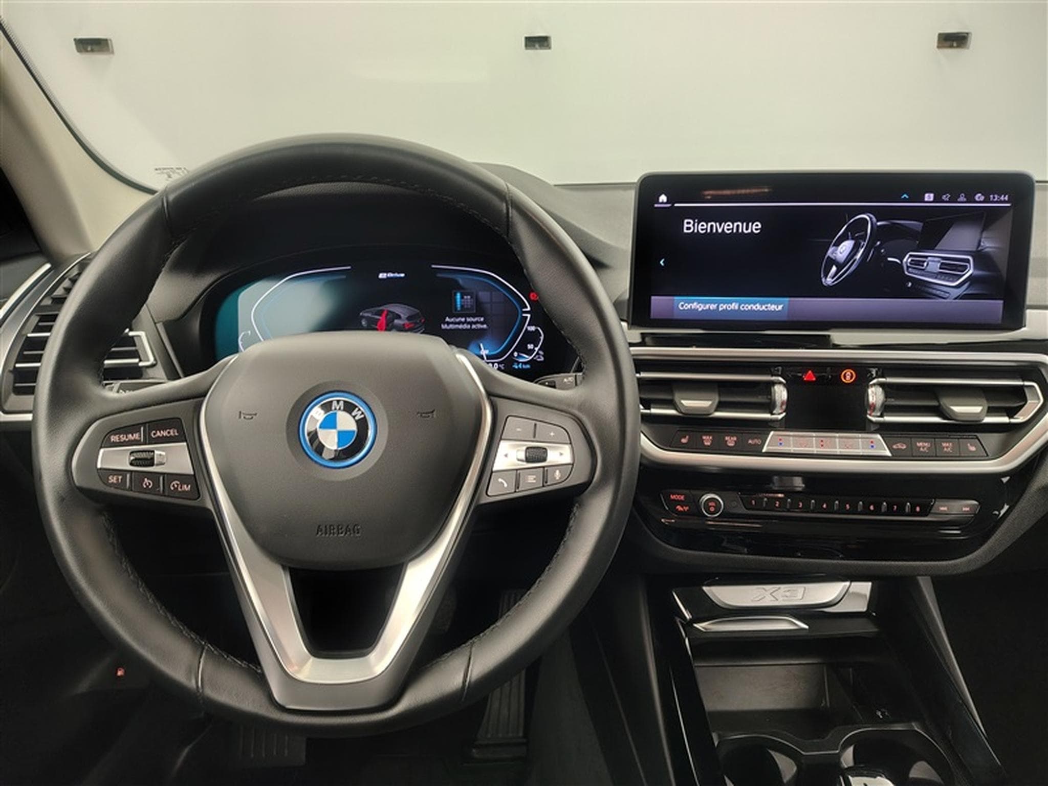 BMW X3 PHEV 2.0iA xDrive30e NAVI / CUIR SPORT / FULL LED (2022) - Photo 9