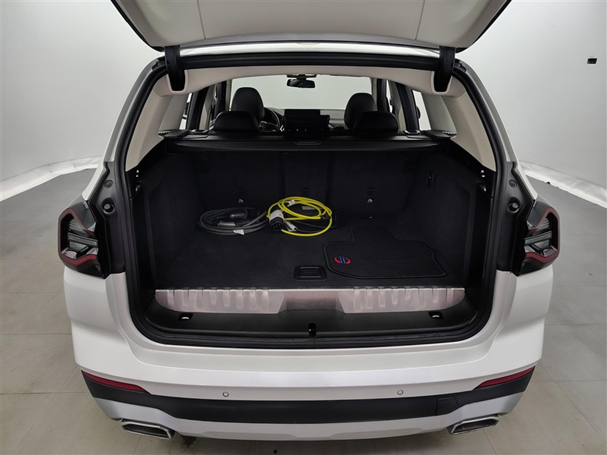 BMW X3 PHEV 2.0iA xDrive30e NAVI / CUIR SPORT / FULL LED (2022) - Photo 14