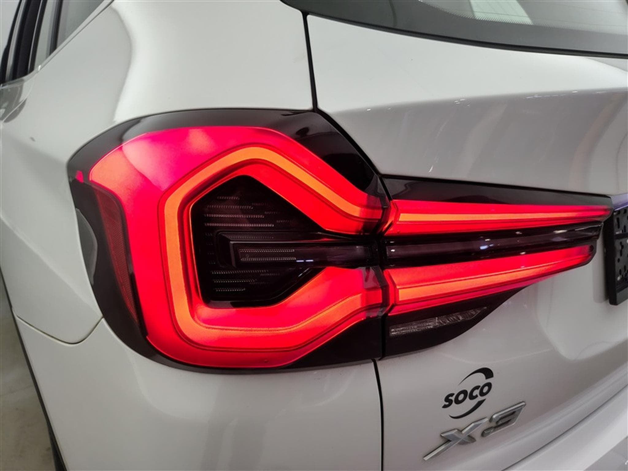 BMW X3 PHEV 2.0iA xDrive30e NAVI / CUIR SPORT / FULL LED (2022) - Photo 15