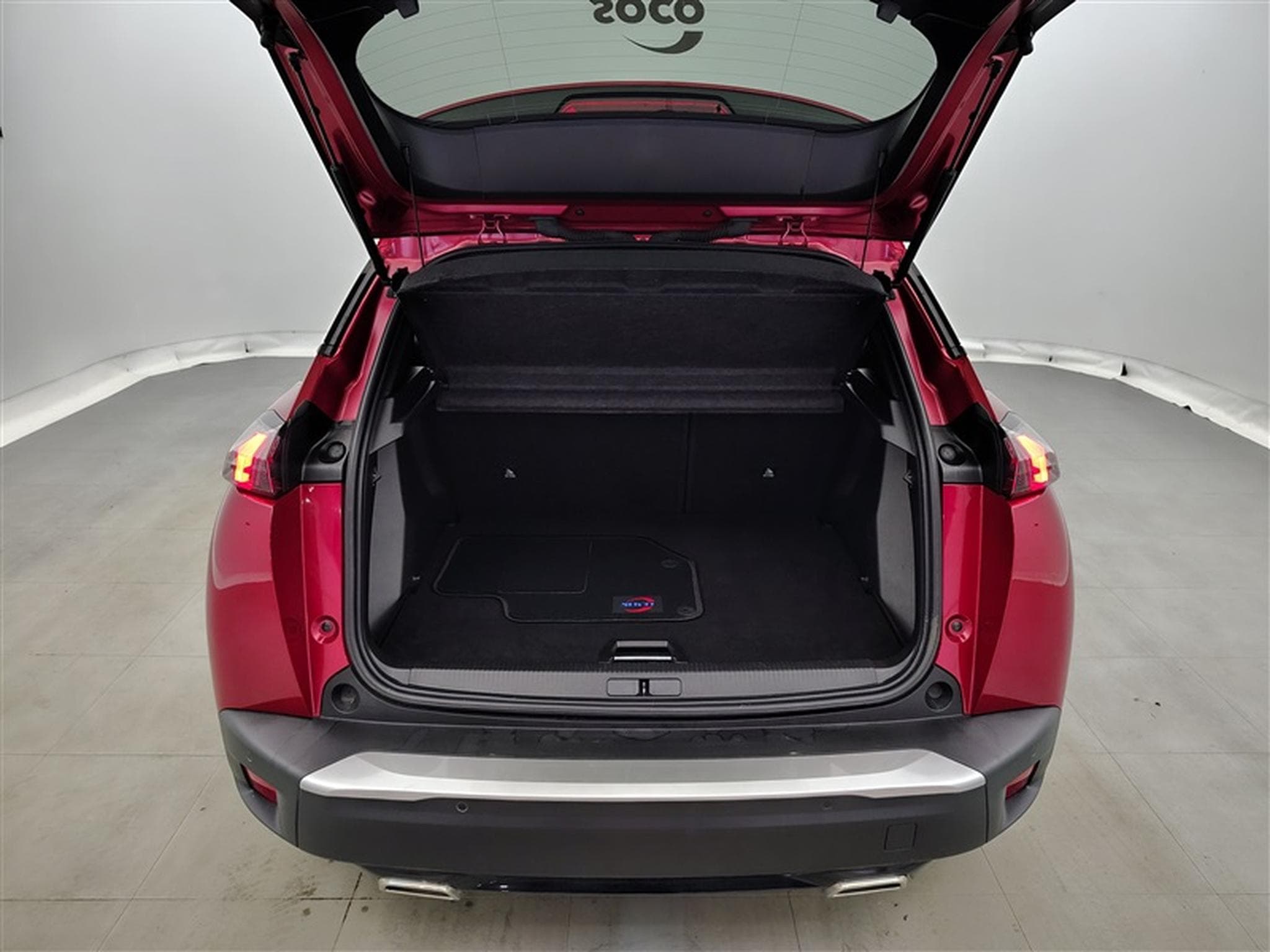 Peugeot 2008 1.2 PureTech Allure S&S (2023) - Photo 14