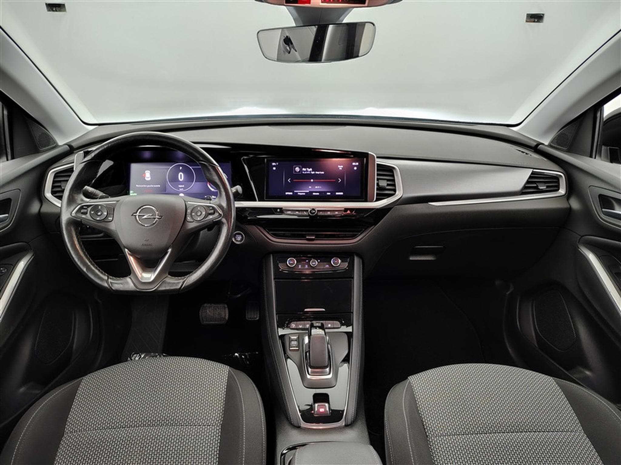 Opel Grandland PHEV 1.6 Turbo NAVI / FULL LED / CLIM (2022) - Photo 8