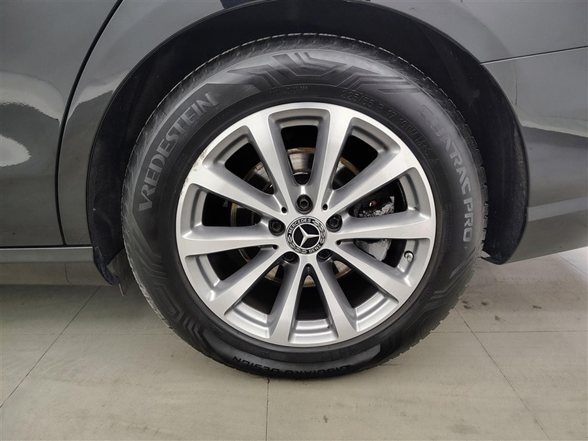 Mercedes E 200 E 200 d 9G-Tronic Avantgarde CUIR SPORT/NAVI/FULL LED/CAMERA (2020) - Photo 6