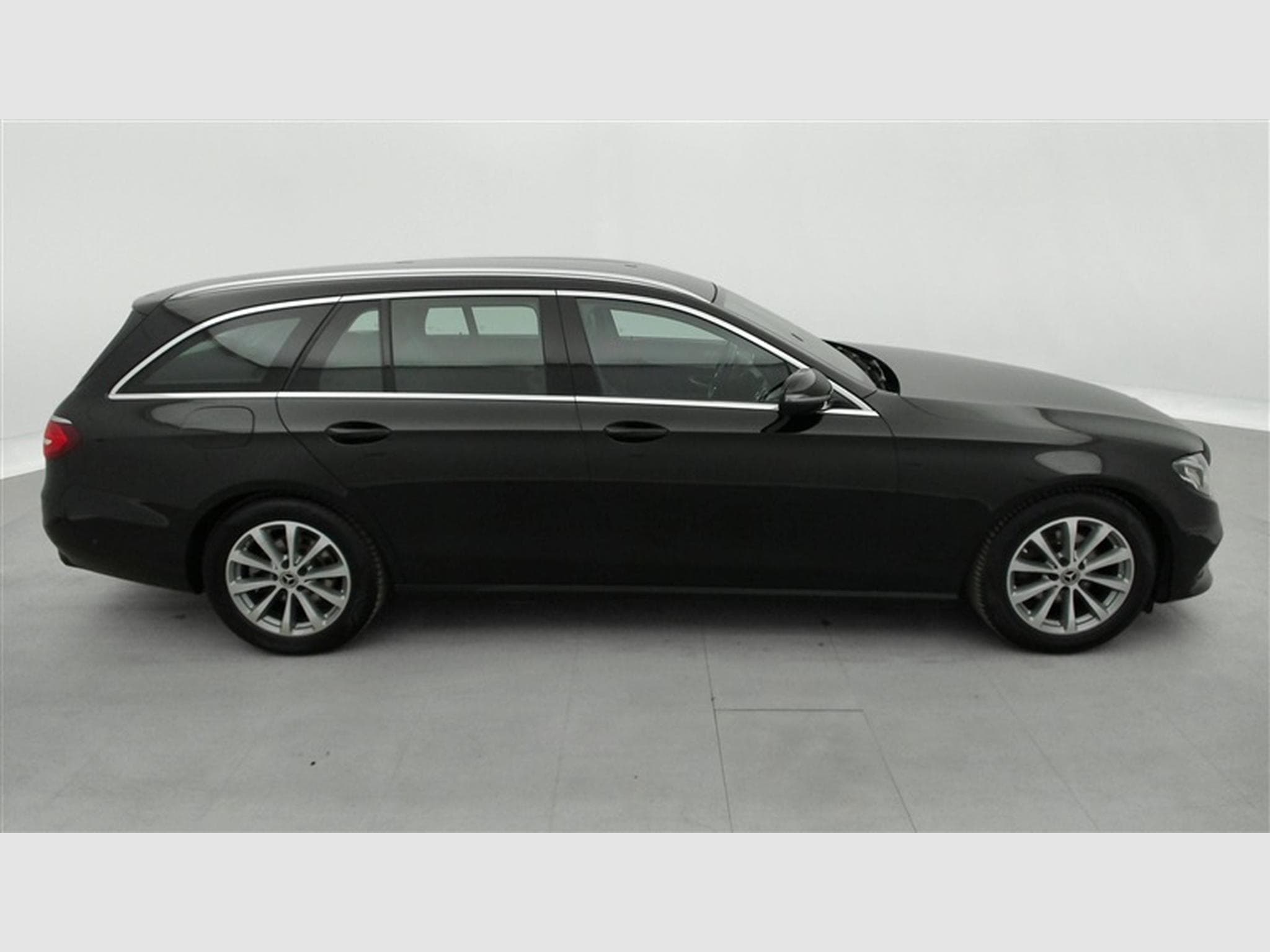 Mercedes E 200 E 200 d 9G-Tronic Avantgarde CUIR SPORT/NAVI/FULL LED/CAMERA (2020) - Photo 25
