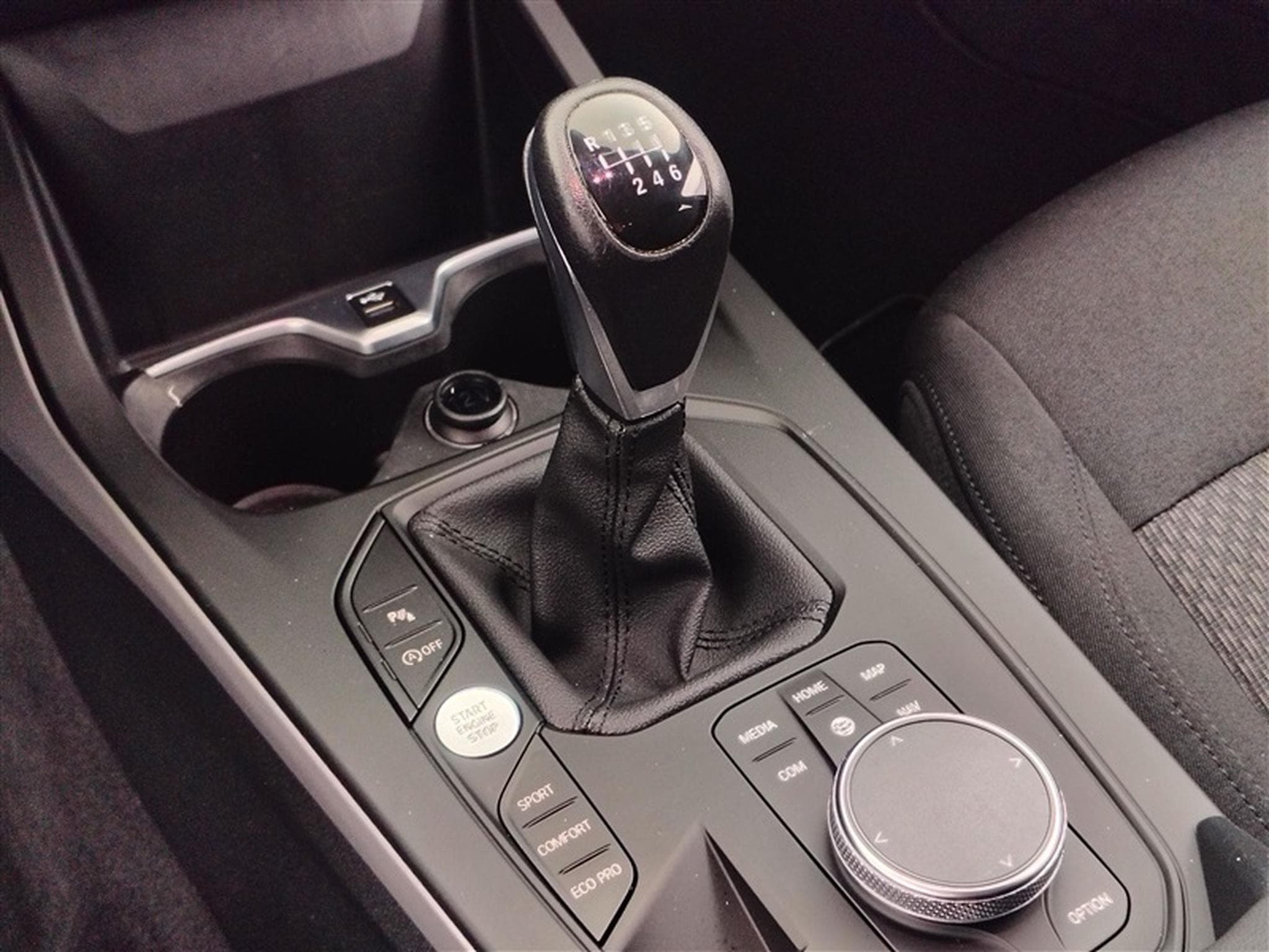BMW 116 d Navi Cockpit / Led / PDC av+ar (2023) - Photo 12