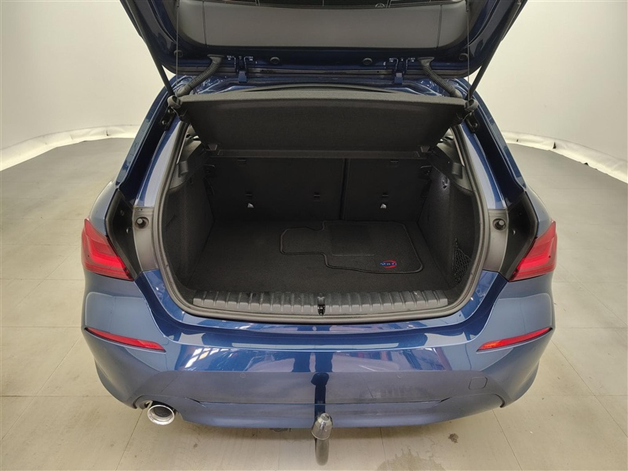 BMW 116 d Navi Cockpit / Led / PDC av+ar (2023) - Photo 14