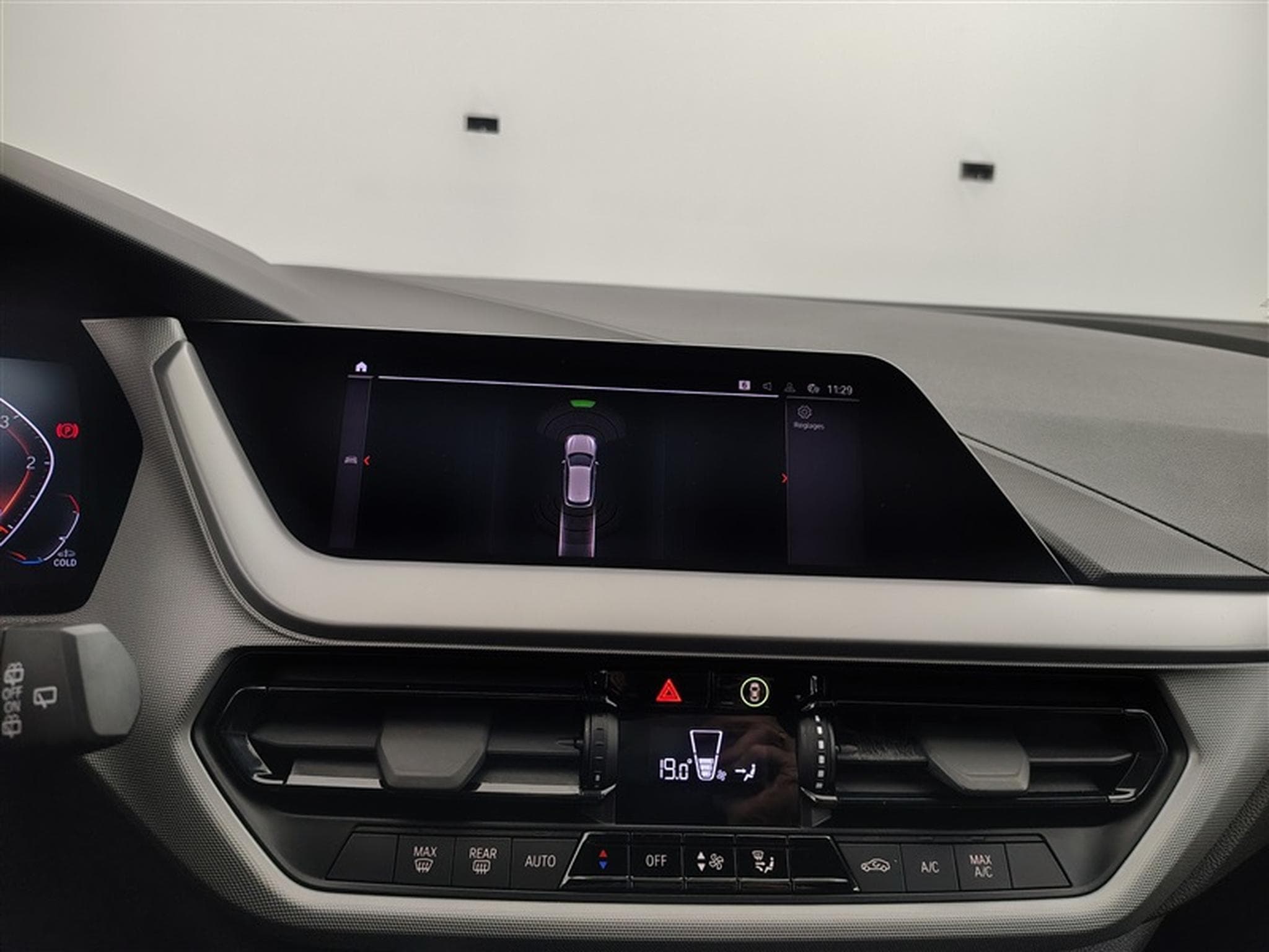 BMW 116 d Navi Cockpit / Led / PDC av+ar (2023) - Photo 18