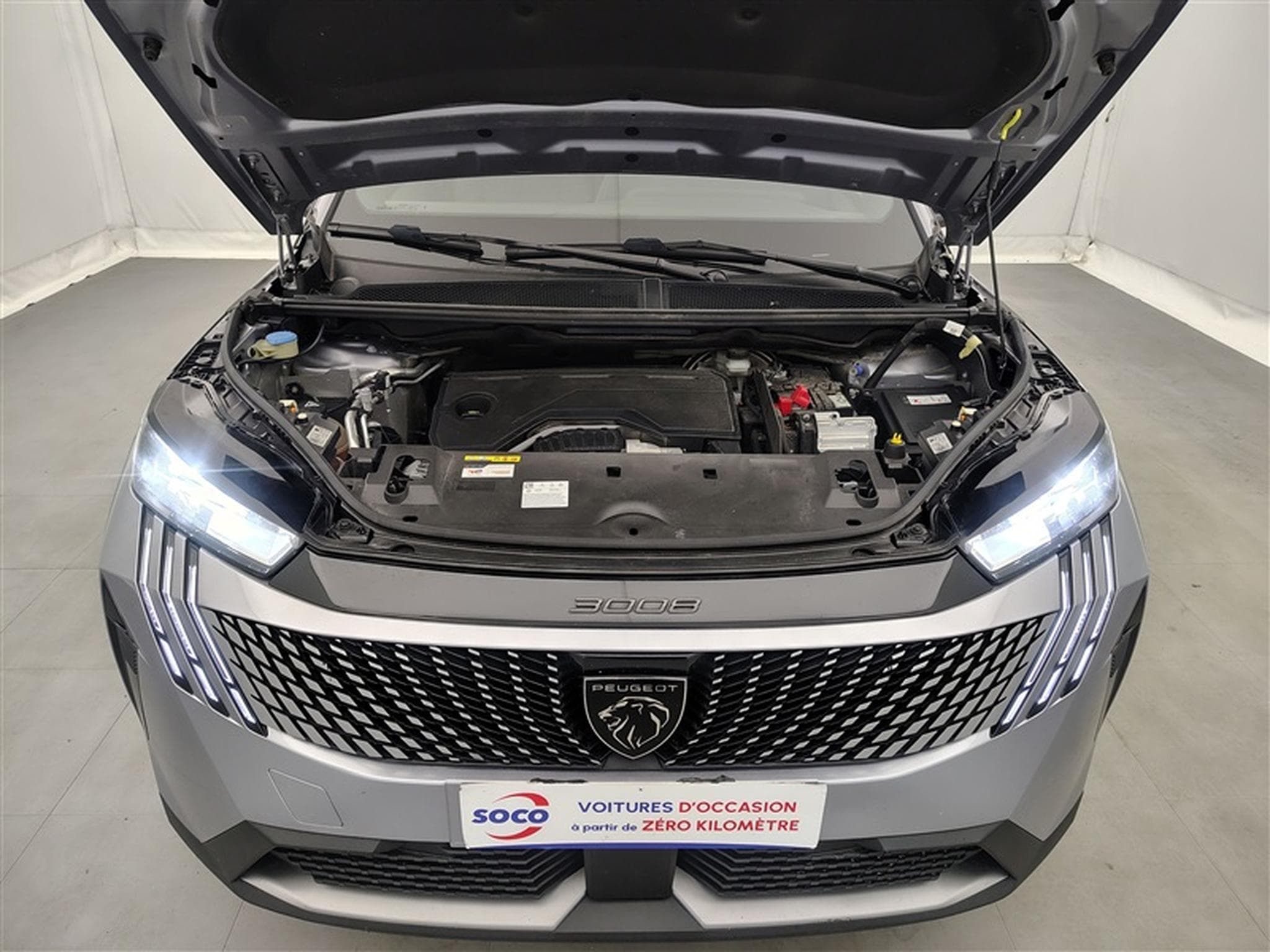 Peugeot 3008 1.2 HYBRID 145cv e-DSC6 Allure S-CUIR / NAVI / CAMERA (2025) - Photo 19