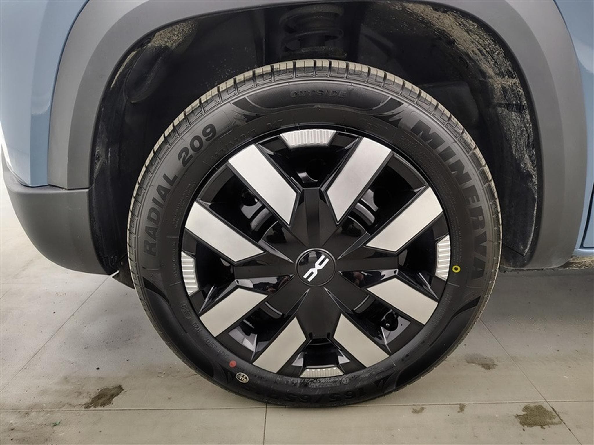 Dacia Spring 26.8 kWh Expression (2025) - Photo 6