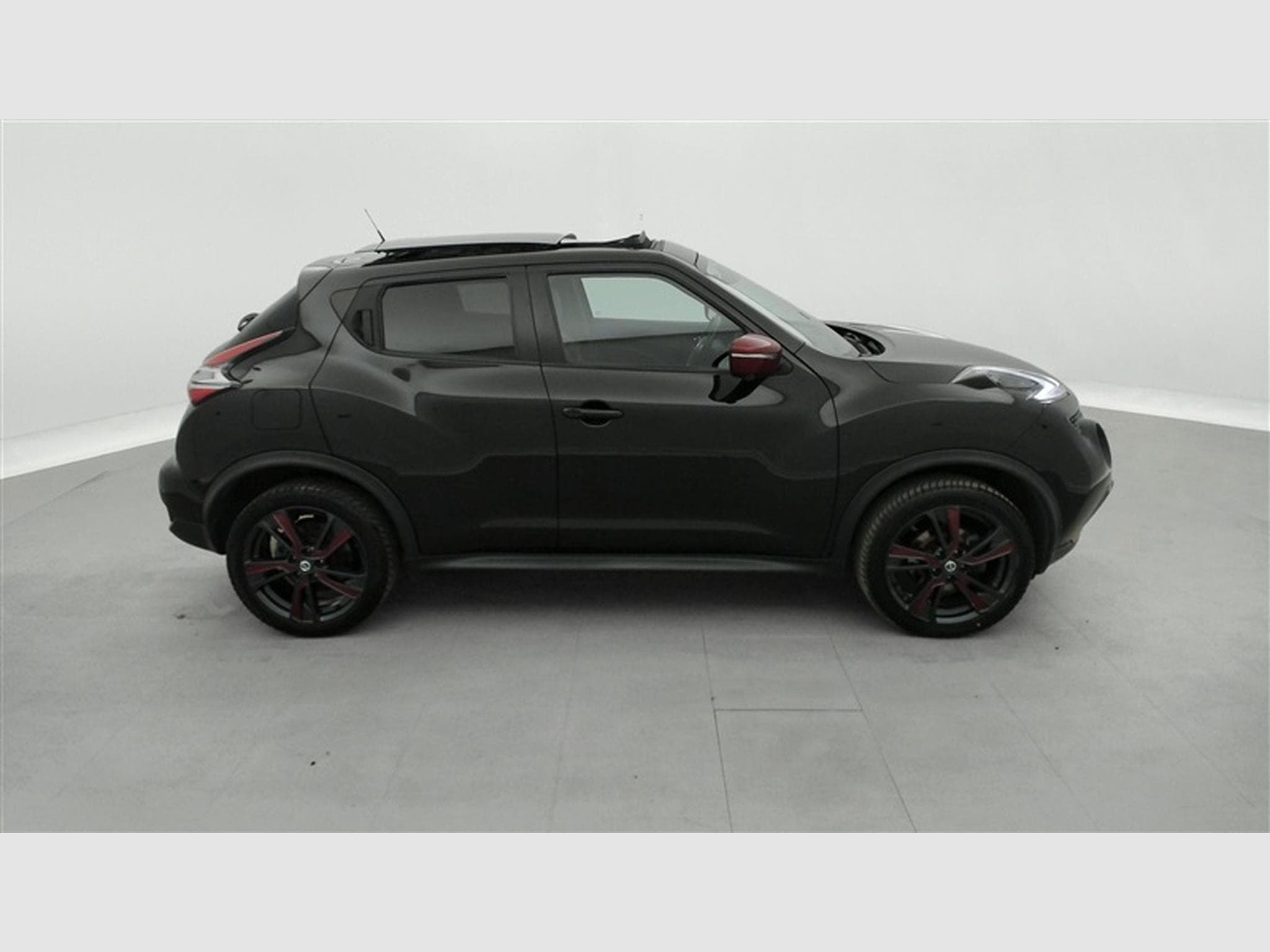 Nissan Juke 1.2 DIG-T 2WD Tekna (2017) - Photo 24