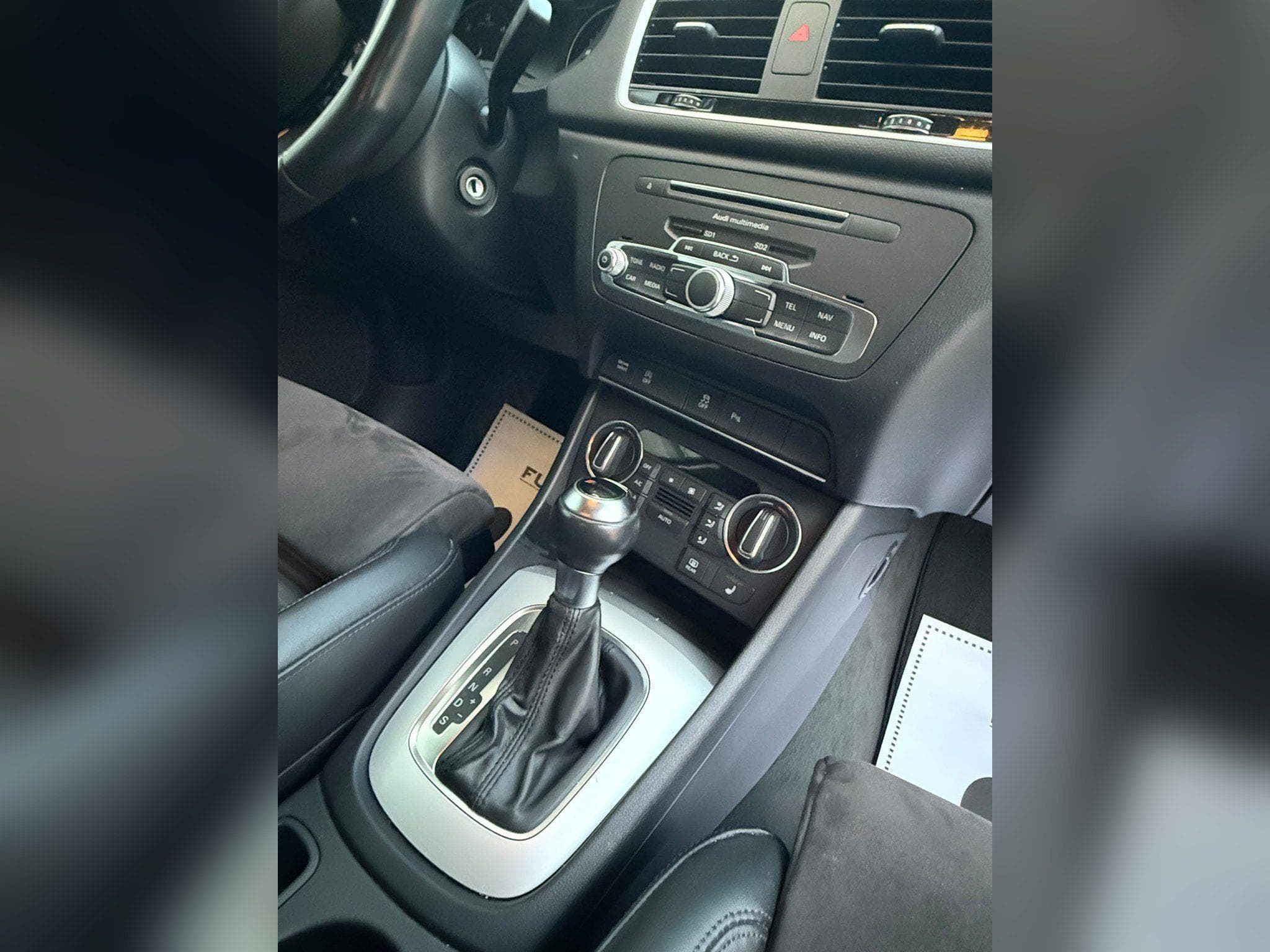 Audi Q3 2.0 S-tronic (2017) - Photo 15