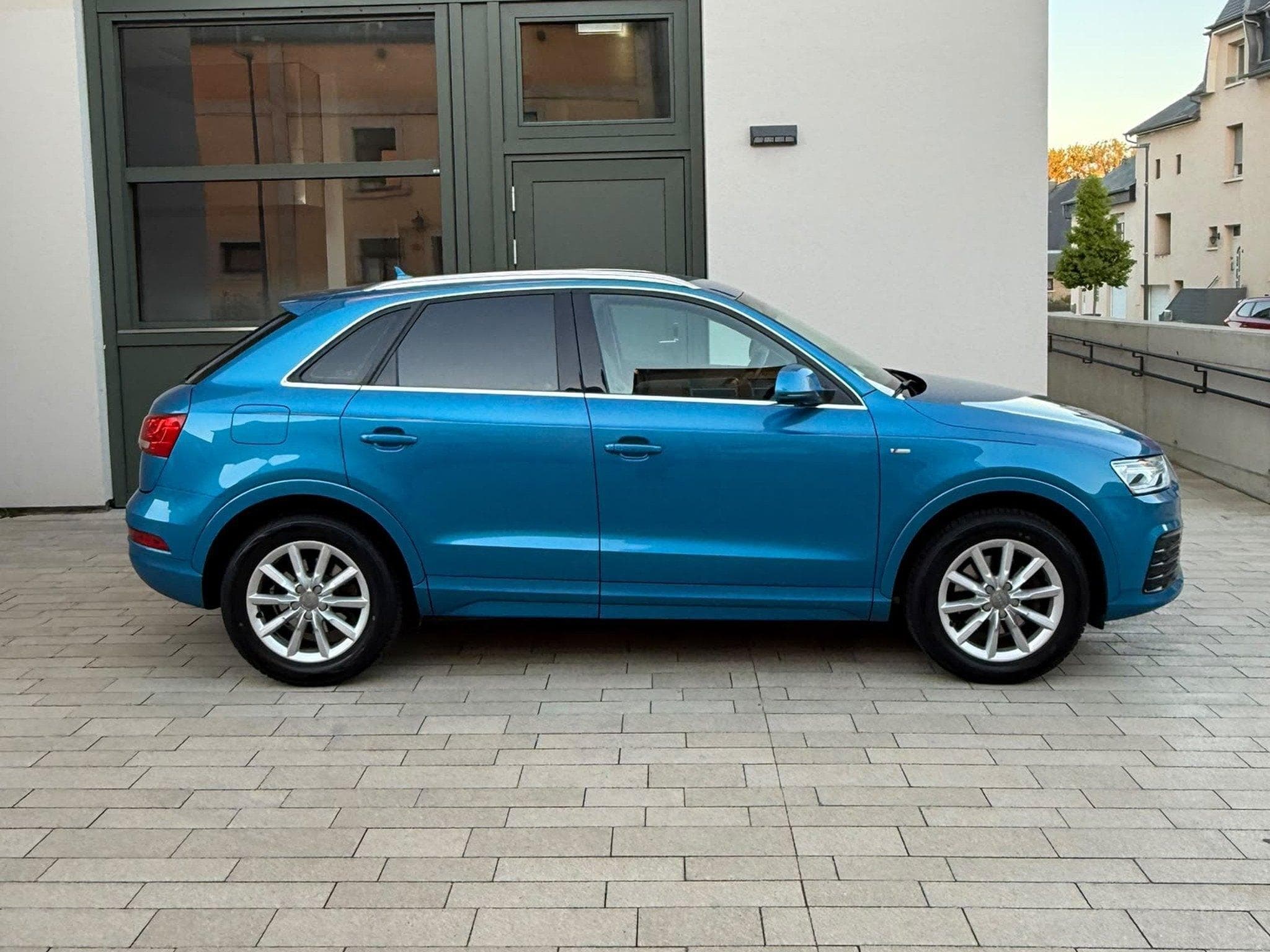 Audi Q3 2.0 S-tronic (2017) - Photo 4
