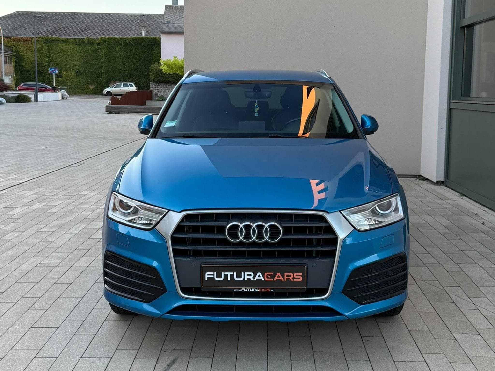 Audi Q3 2.0 S-tronic (2017) - Photo 3