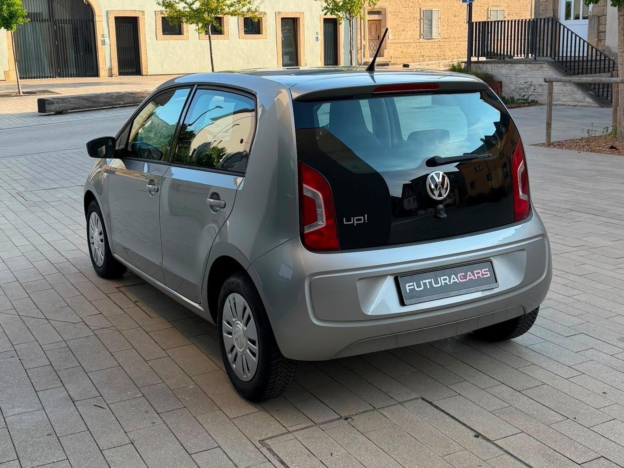 VW UP 1.0 60 ch ASG automatique (2016) - Photo 6