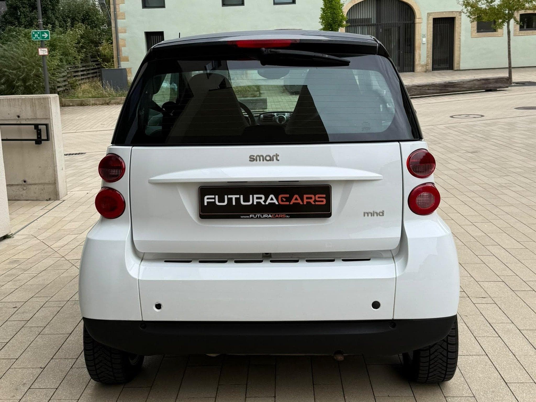 Smart Fortwo Coupé 1.0 MHD 71 ch automatique (2012) - Photo 7