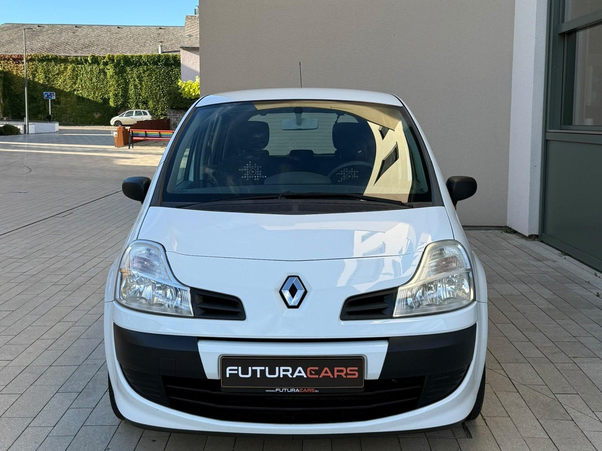 Renault Modus 1.2 essence 75 ch (2013) - Photo 3
