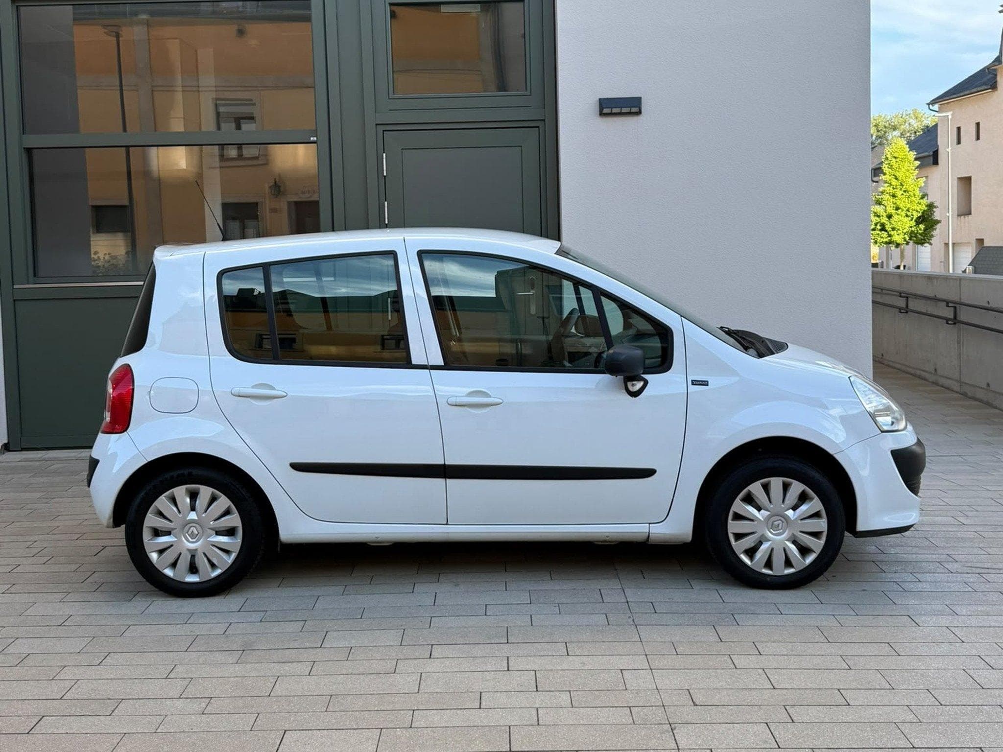 Renault Modus 1.2 essence 75 ch (2013) - Photo 4