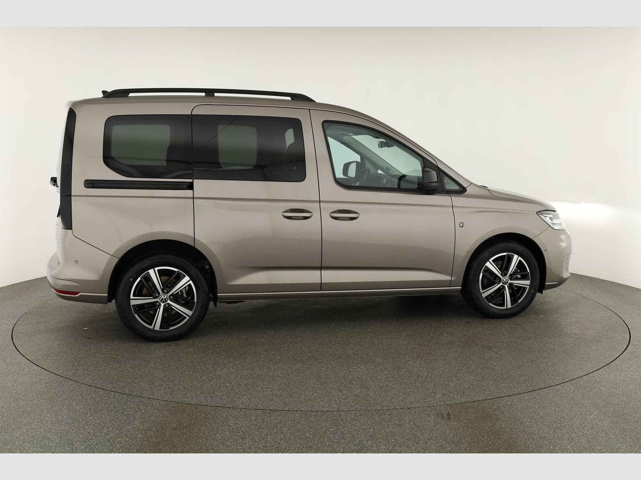 VW Caddy Life eHybrid (2026) - Foto 18
