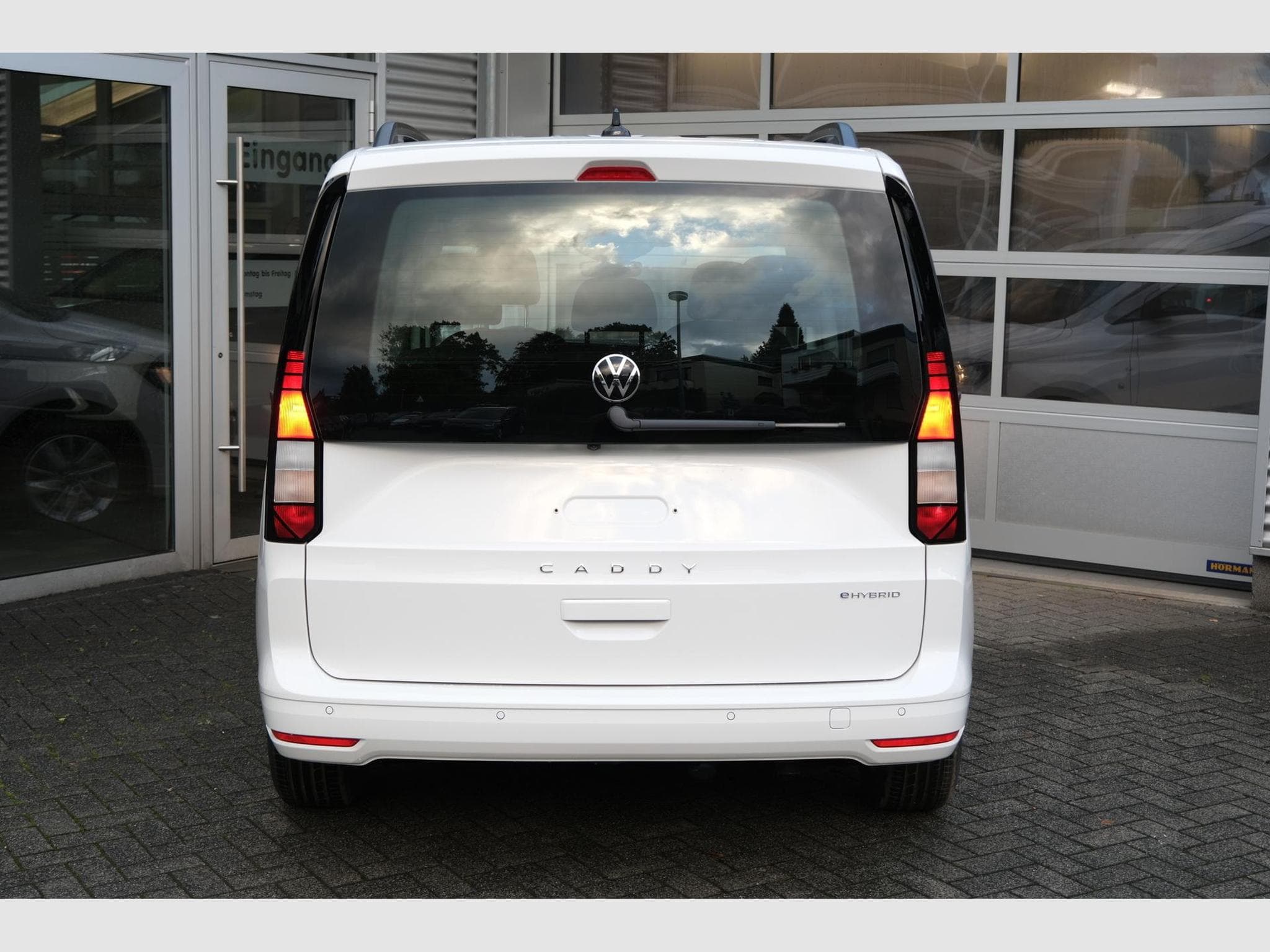 VW Caddy eHybrid Life Anhängerkupplung (2026) - Foto 5