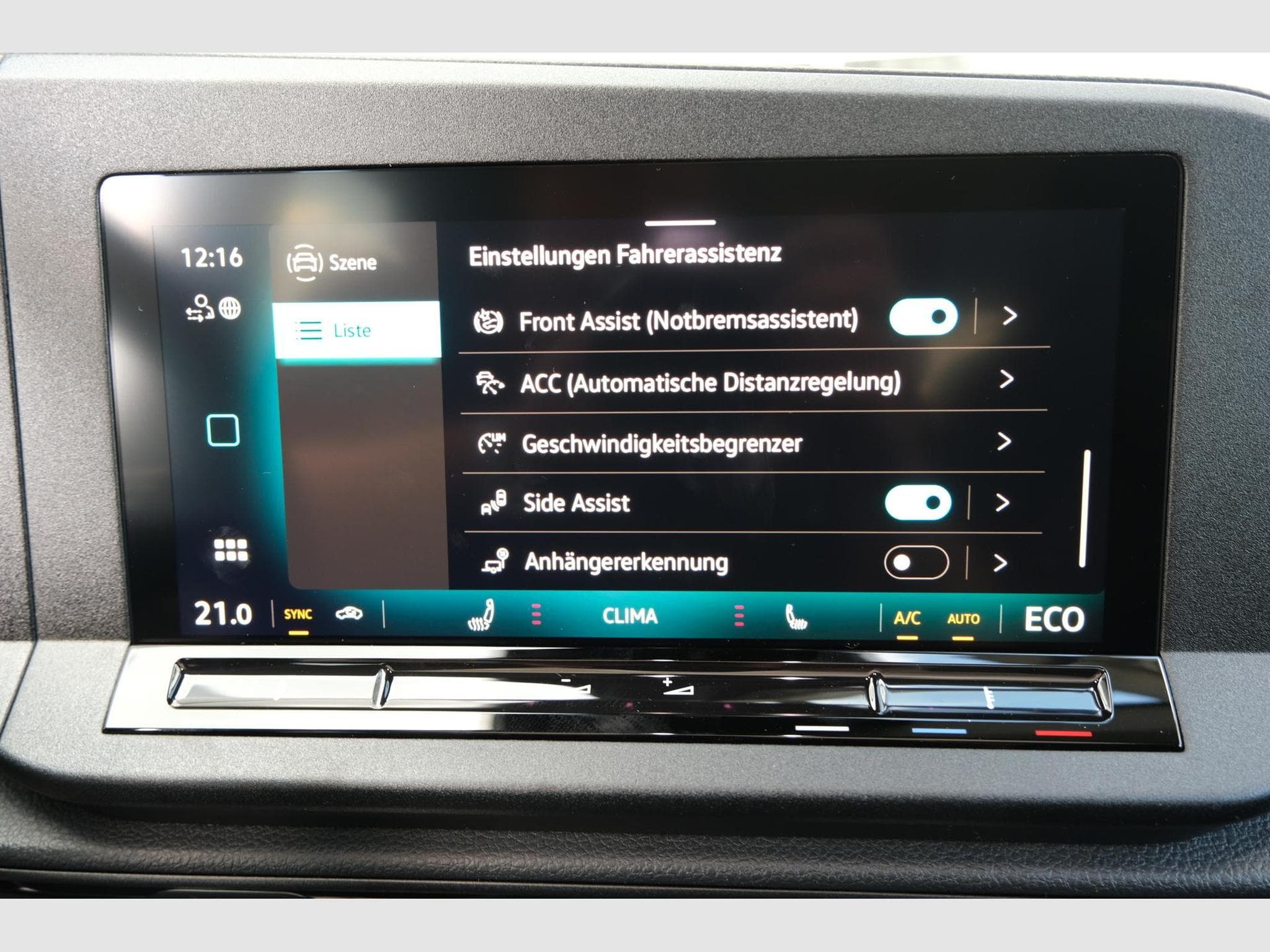 VW Caddy eHybrid Dark Label (2026) - Foto 12