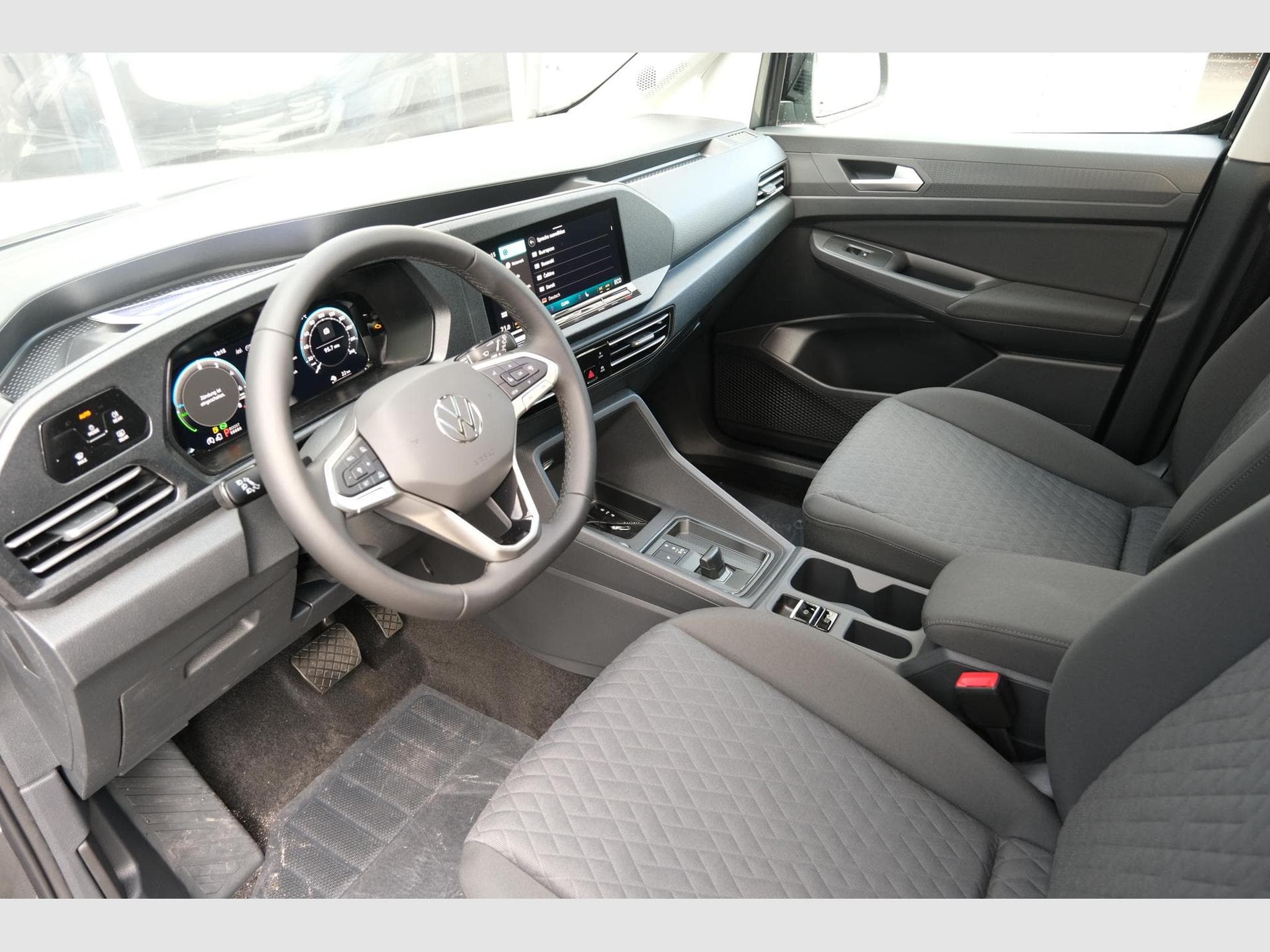 VW Caddy eHybrid Dark Label (2026) - Foto 11