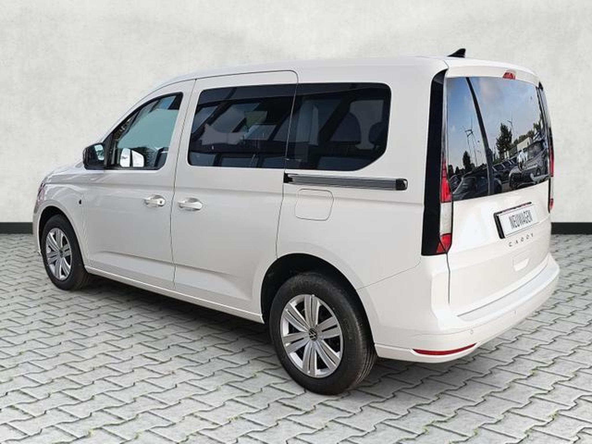 VW Caddy Basis (2026) - Foto 5
