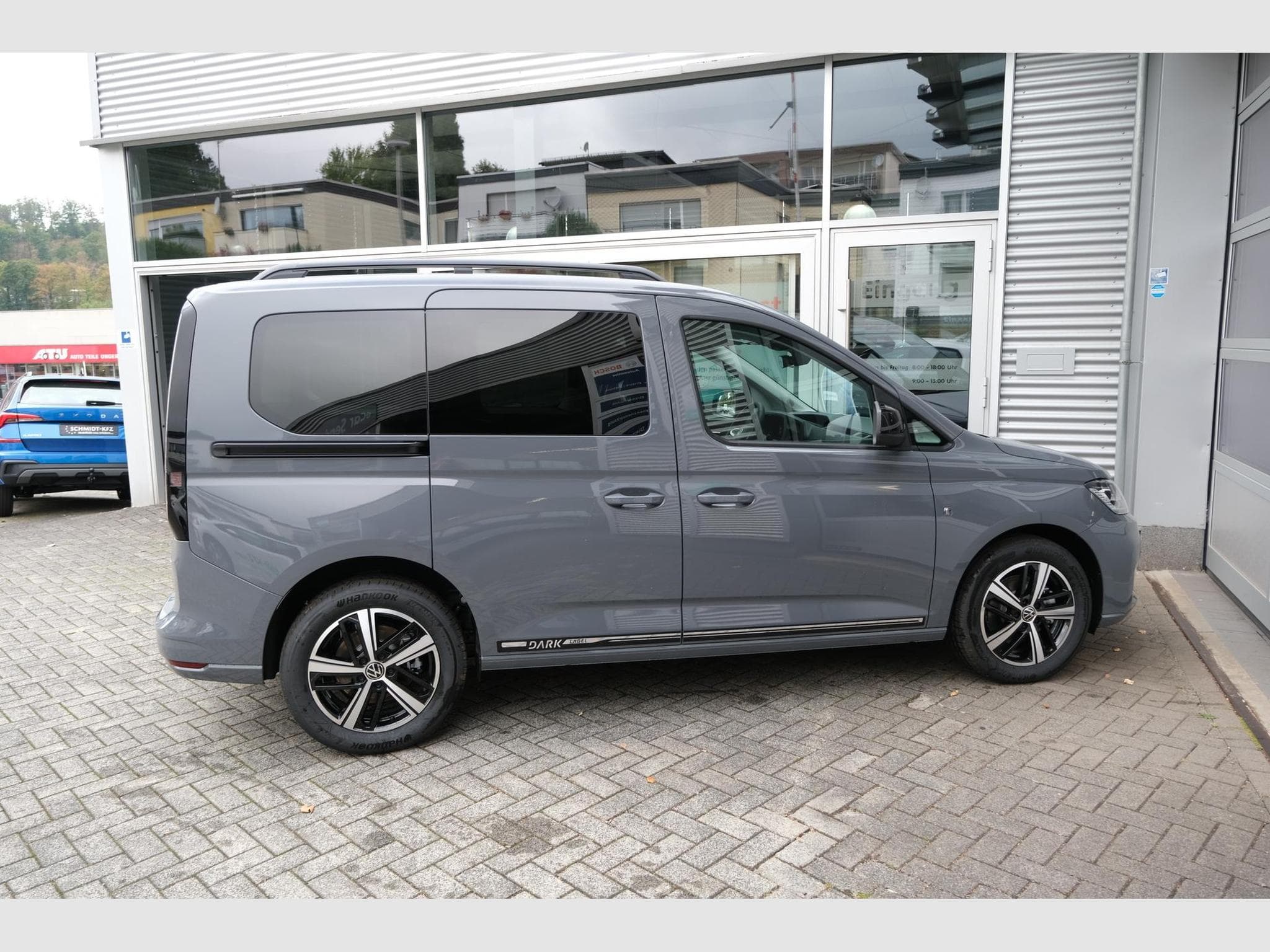 VW Caddy eHybrid Dark Label (2026) - Foto 6