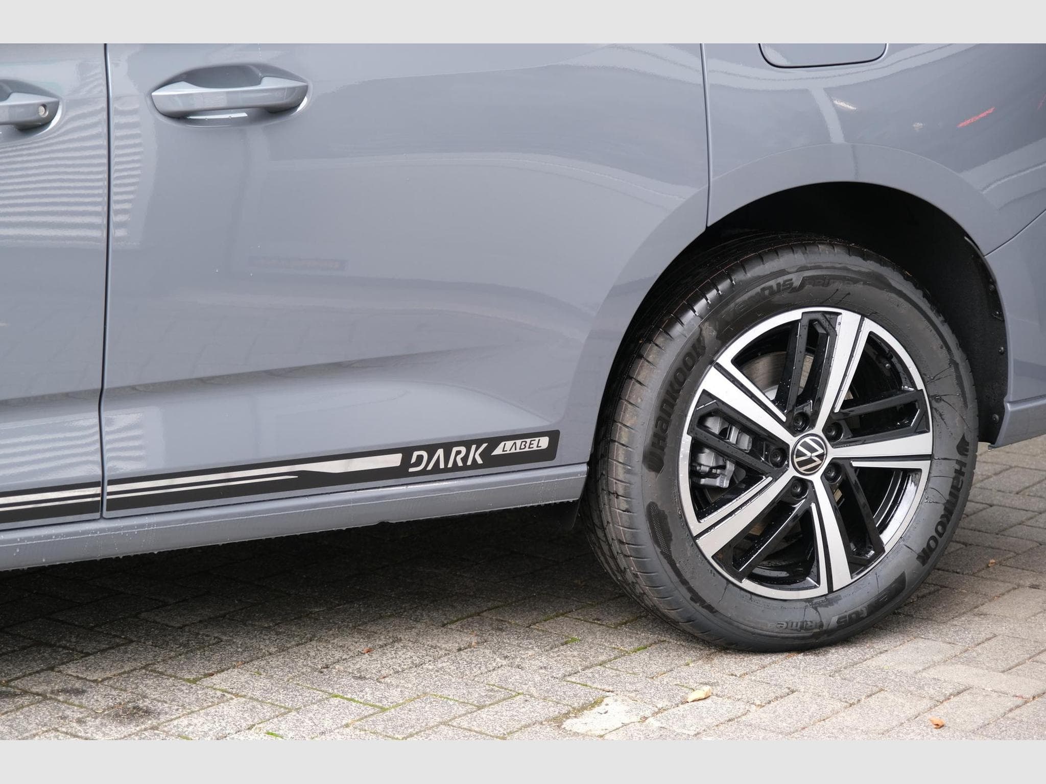 VW Caddy eHybrid Dark Label (2026) - Foto 17