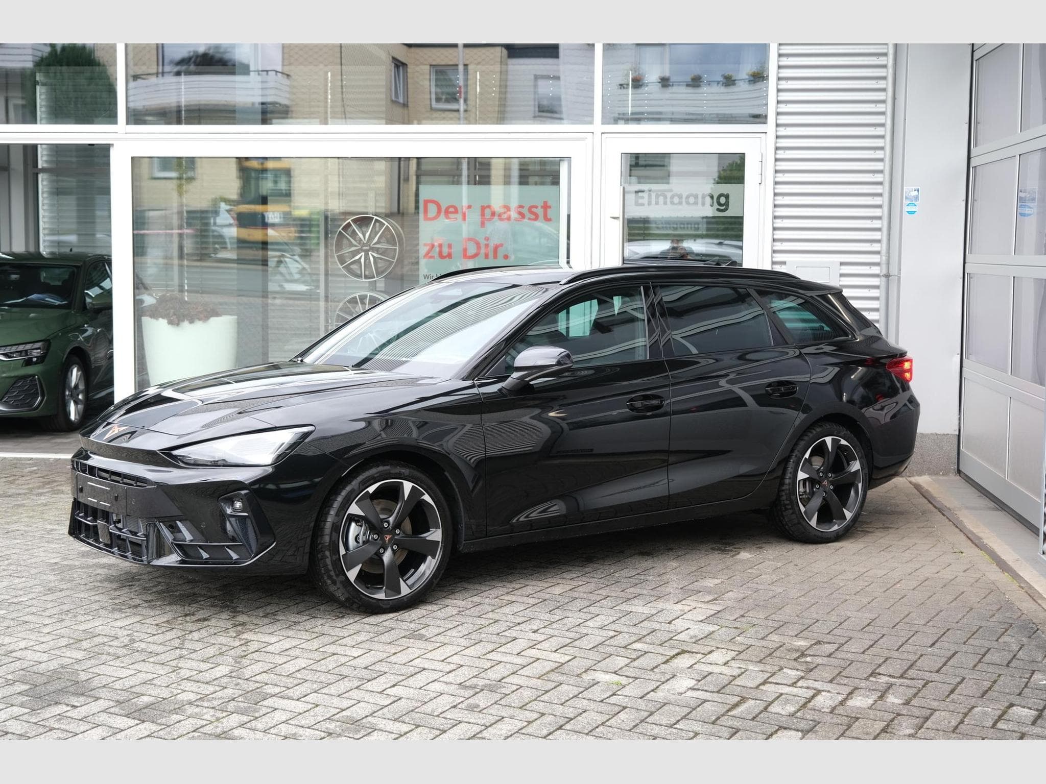 Cupra Leon 1.5 eTSI DSG (2026) - Photo 16