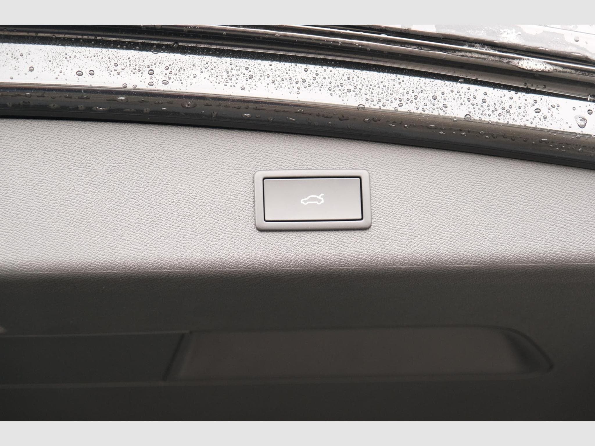 Cupra Leon 1.5 eTSI DSG (2026) - Photo 24