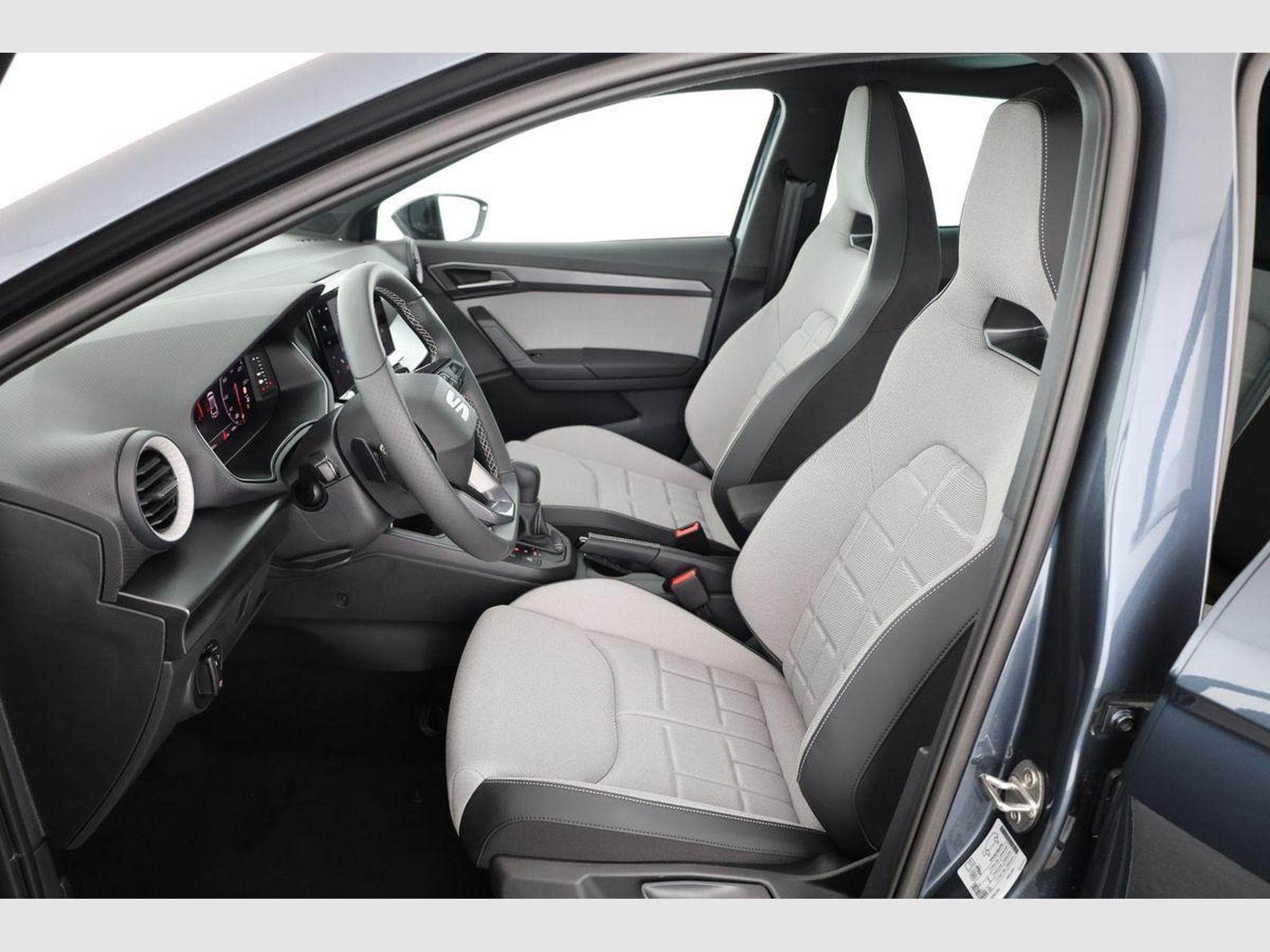 Seat Ibiza 1.5 TSI 110 kW FR (2026) - Foto 10