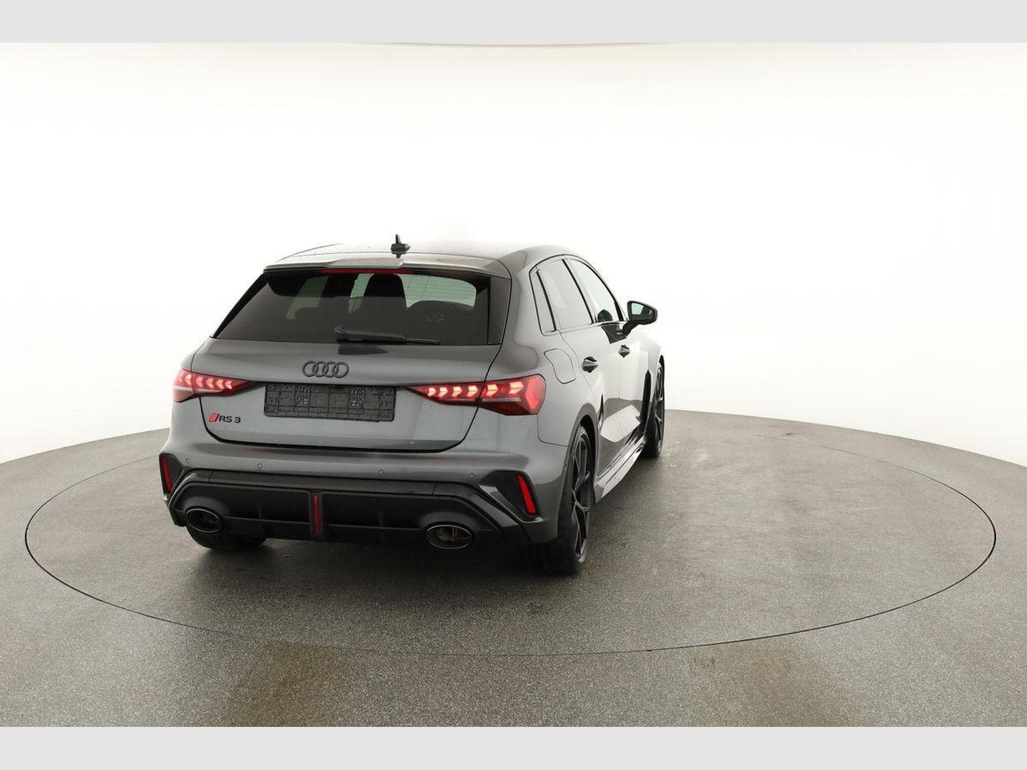 Audi RS3 Sportback 2.5 294 kW TFSI quattro (2026) - Foto 17