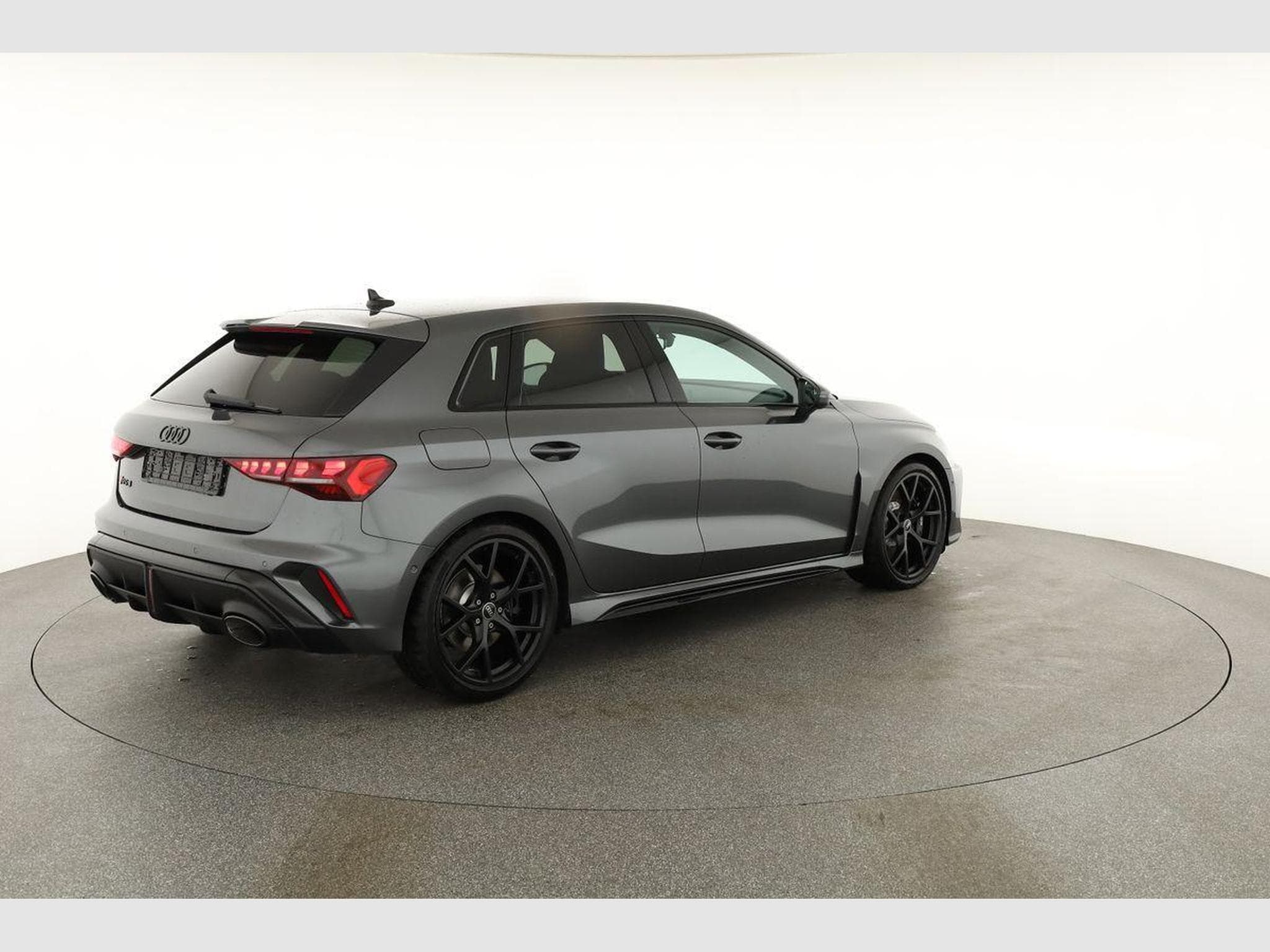 Audi RS3 Sportback 2.5 294 kW TFSI quattro (2026) - Foto 19
