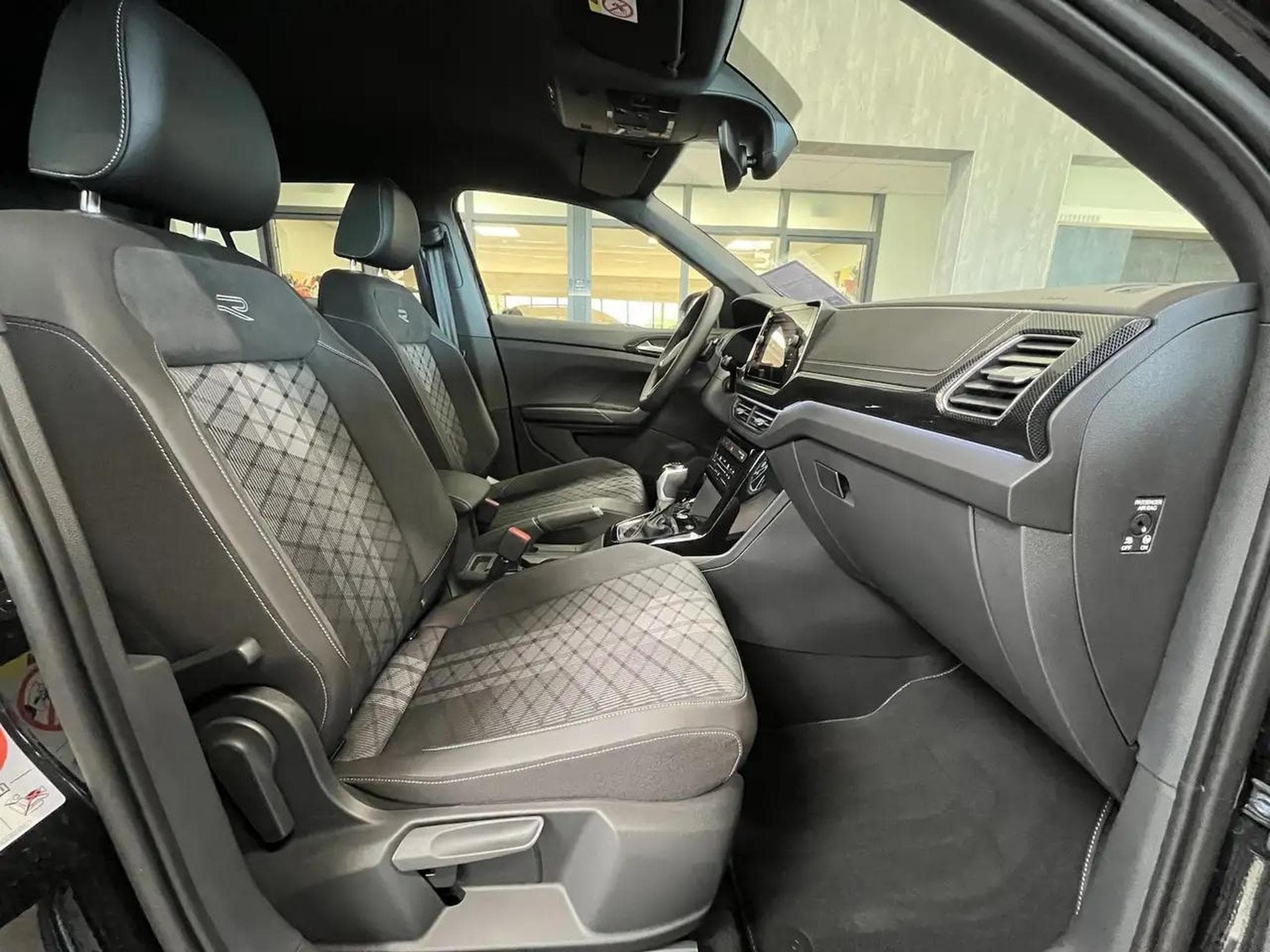 VW T-Cross (2025) - Photo 6
