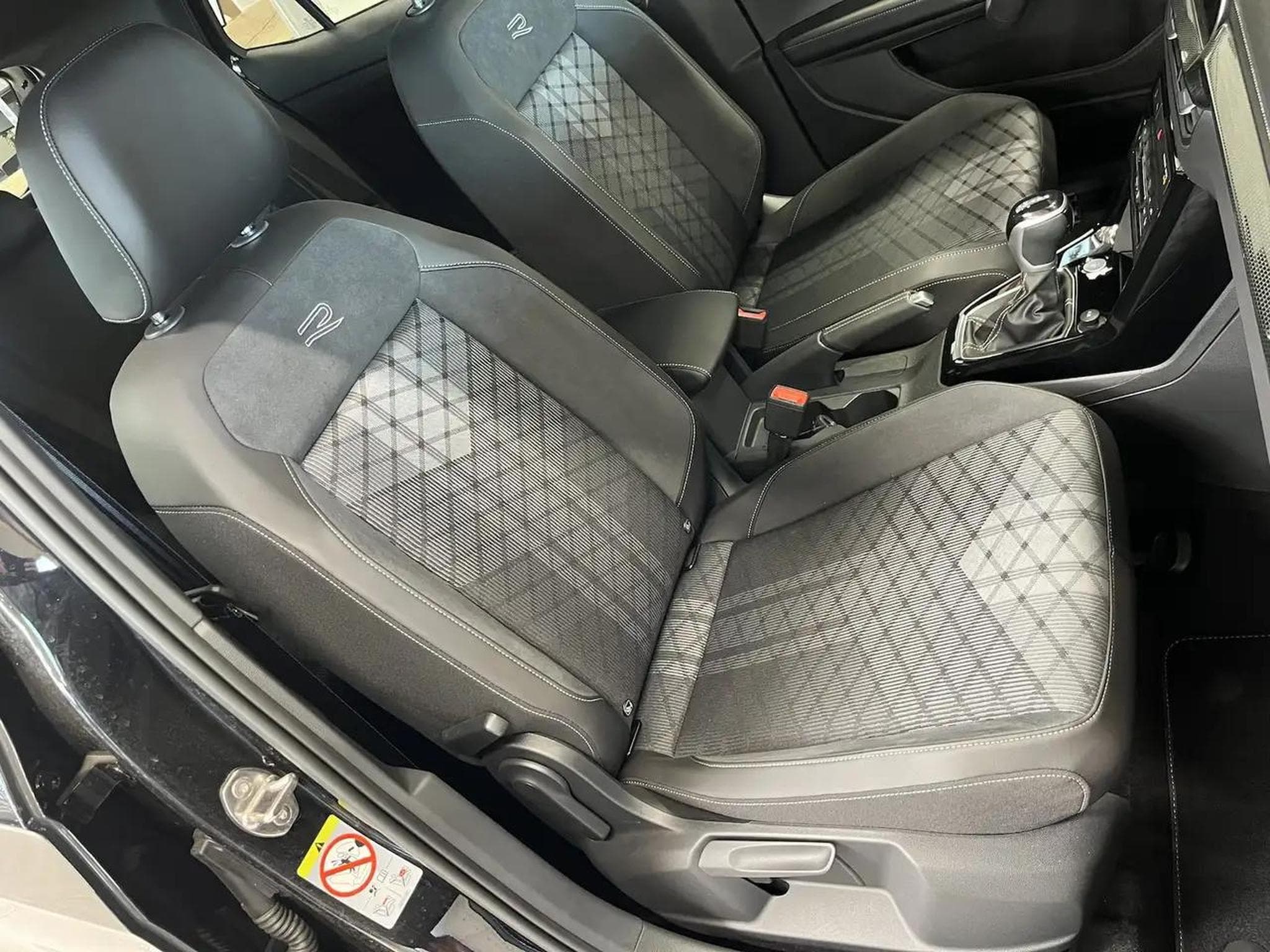 VW T-Cross (2025) - Photo 16