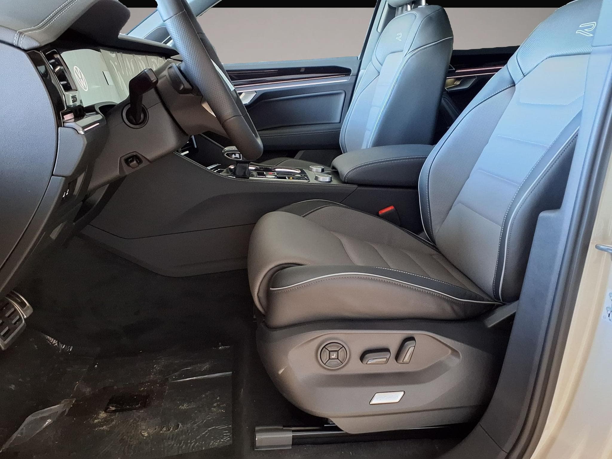 VW Touareg (2026) - Photo 3