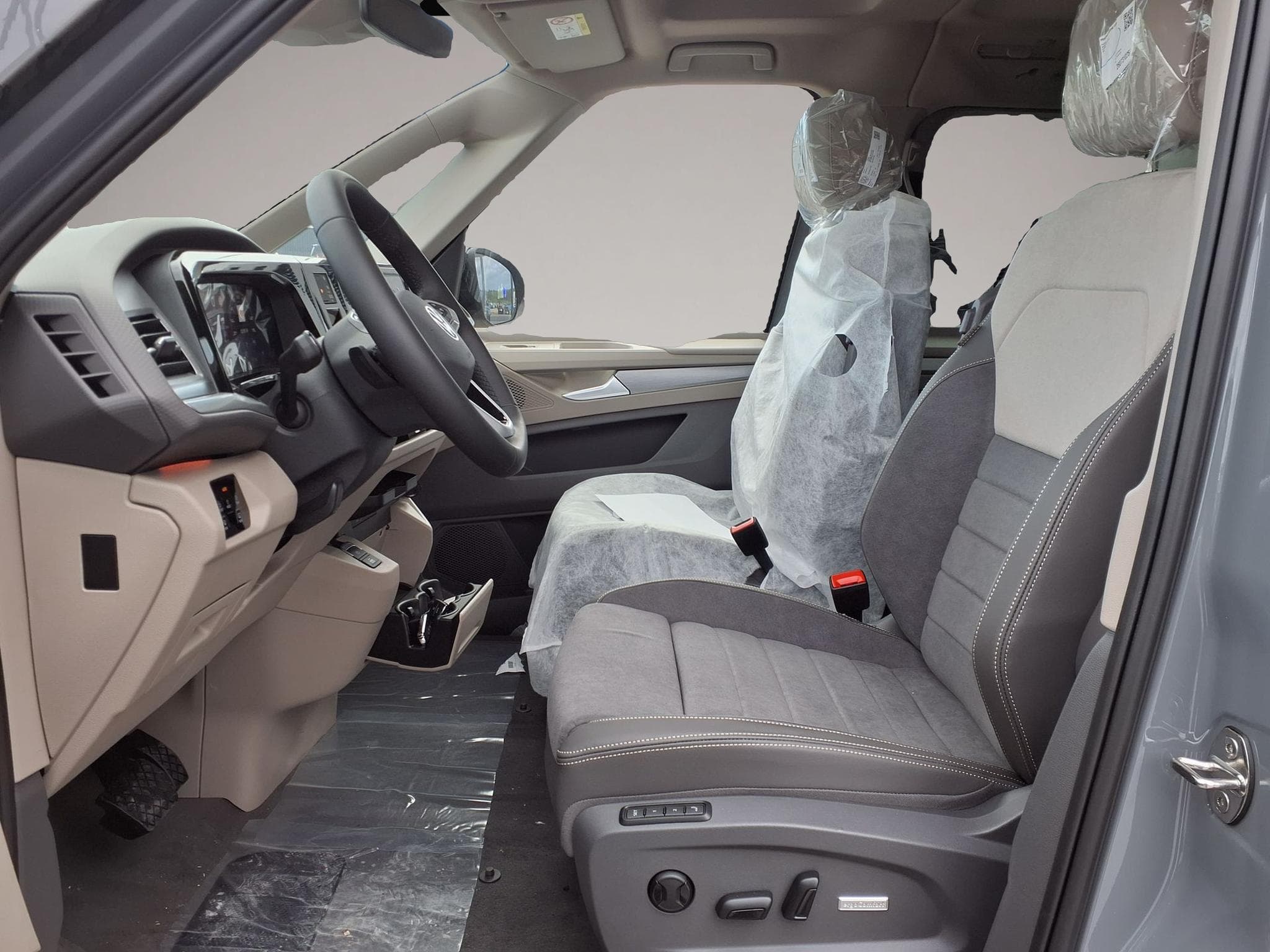 VW Multivan (2026) - Photo 5