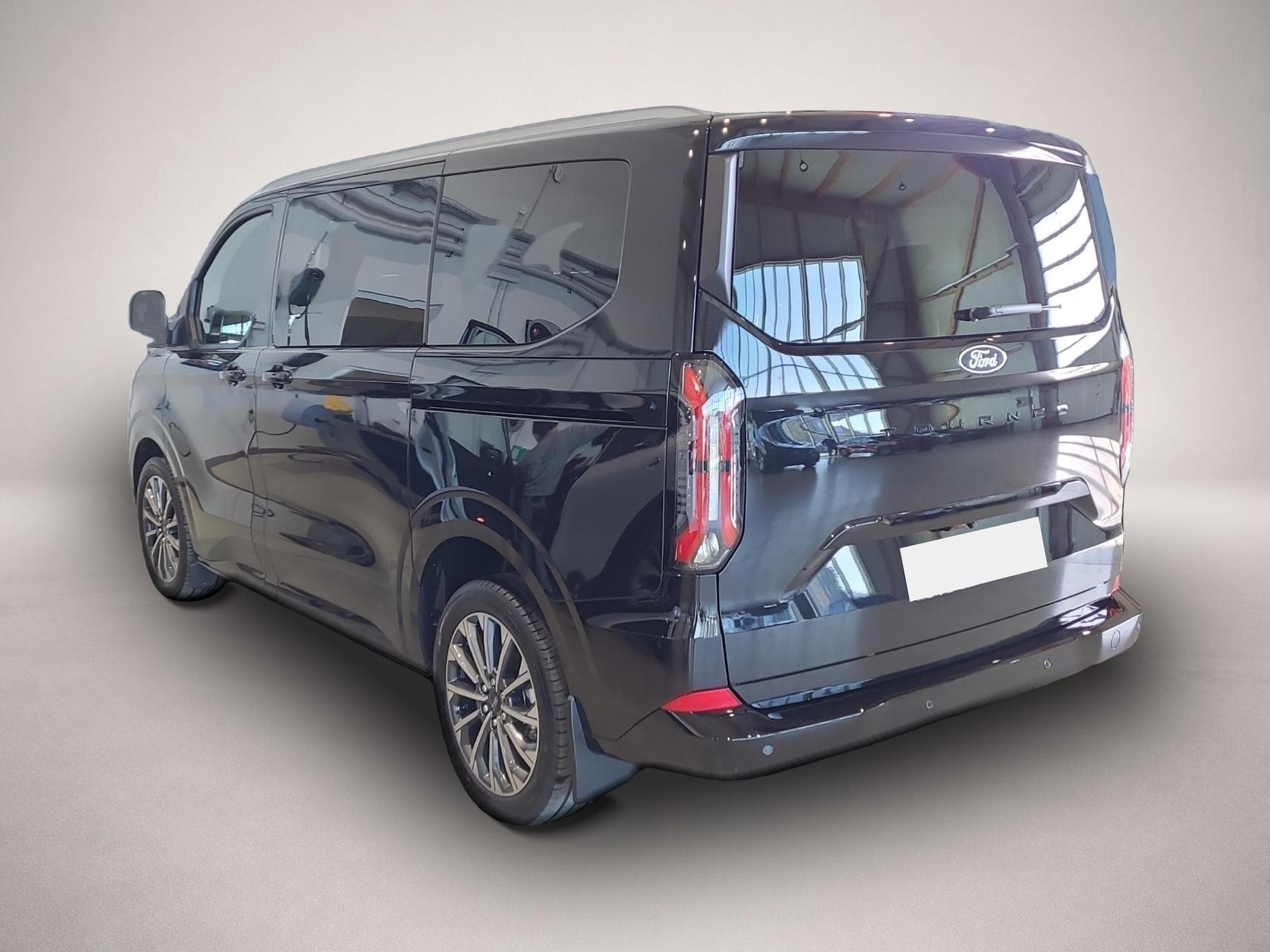 Ford Tourneo (2026) - Photo 2