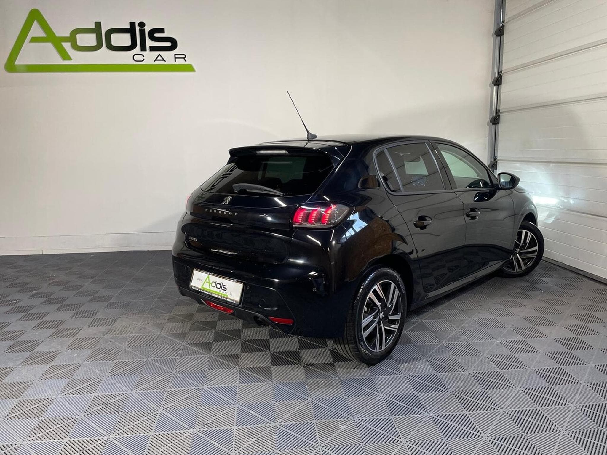 Peugeot 208 1.5 BLUEHDI 100 ALLURE GPS (2022) - Photo 2