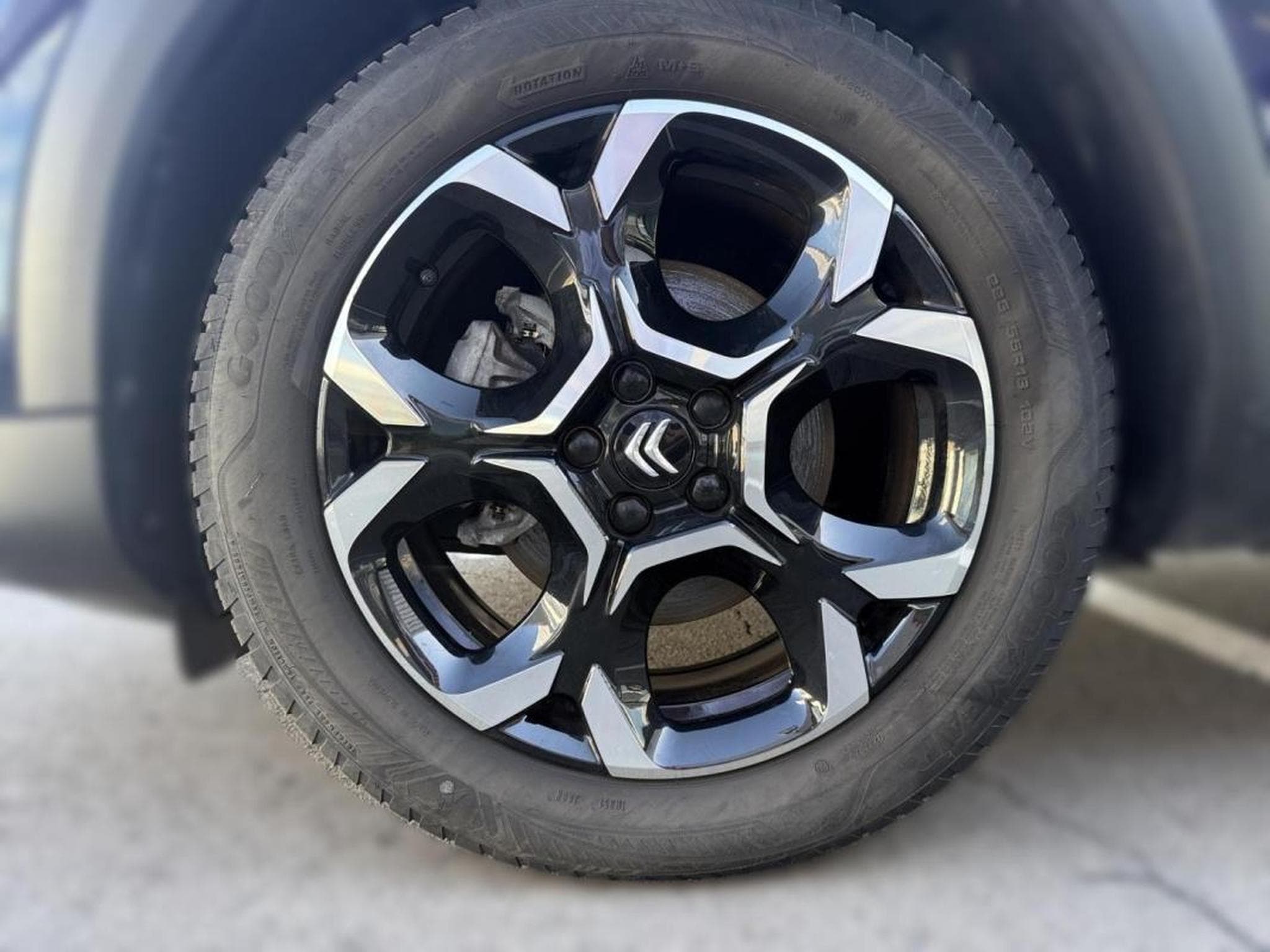Citroën C5 Aircross -37% 1.2 Hybride 145ch e-DSC6 MAX (2026) - Photo 9