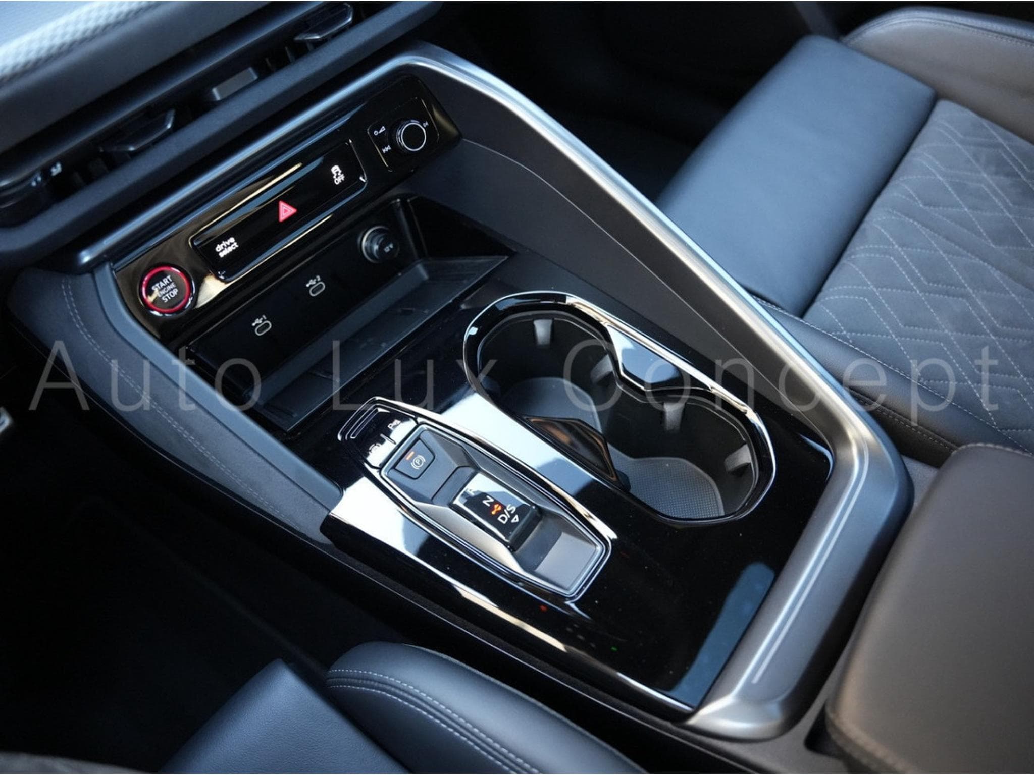 Audi Q5 Sportback TDI quattro 204 S line S tronic 7 (2025) - Photo 19