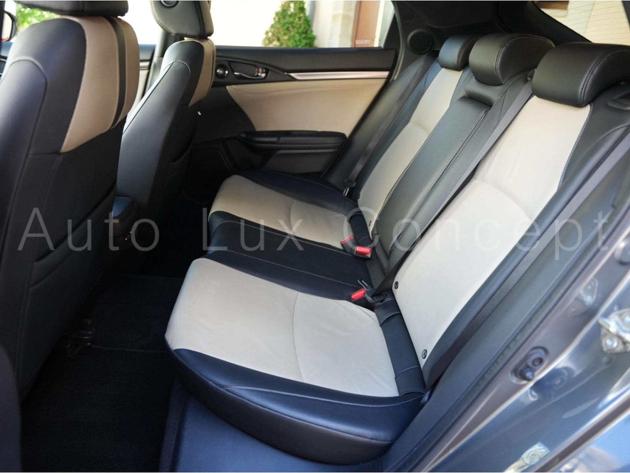 Honda Civic 1.5 i-VTEC 182 ch Prestige CVT 5 portes (2017) - Photo 9