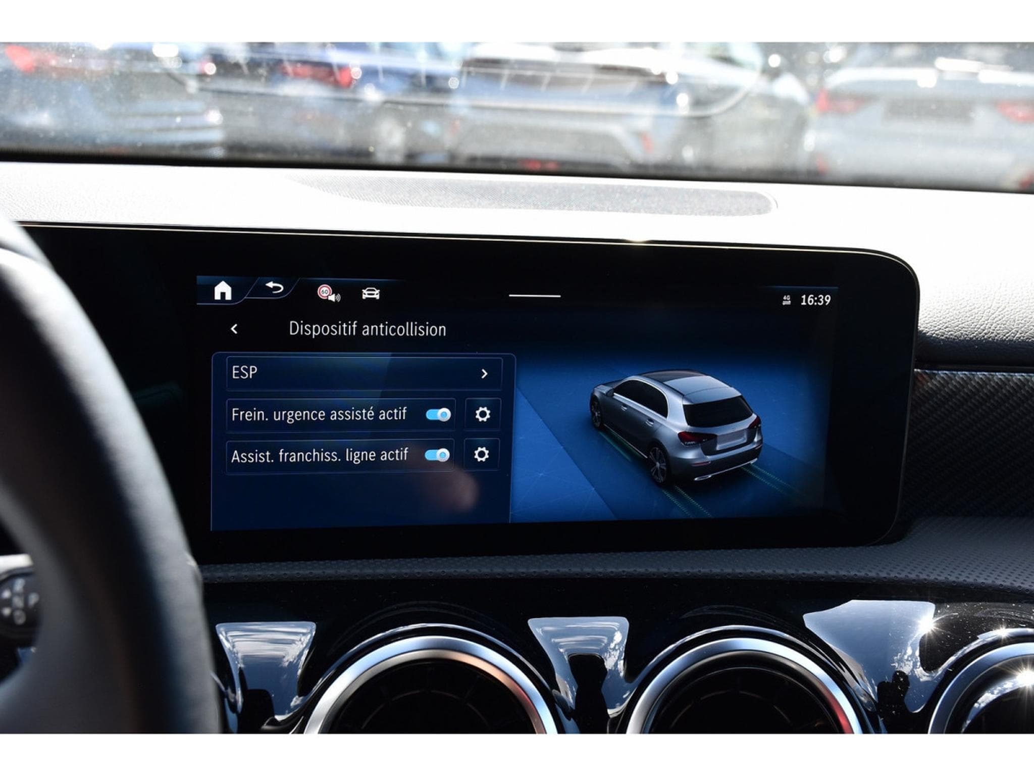 Mercedes A 180 CDI Progressive 8G-DCT CUIR GPS LANE CAM 1° MAIN (2025) - Photo 12