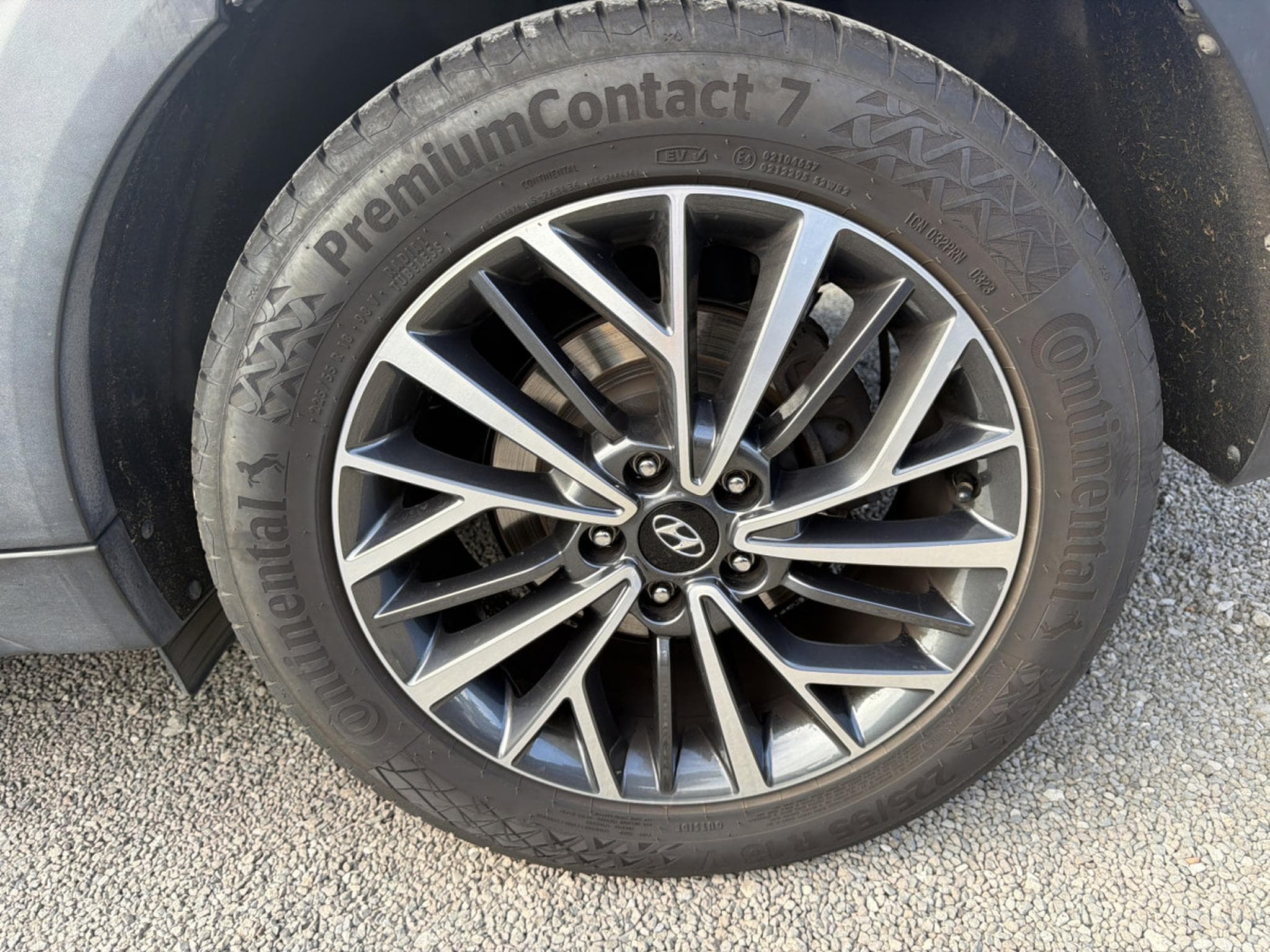 Hyundai Tucson 1.6 GDI 2WD 177CV AUTO. (2020) - Foto 4